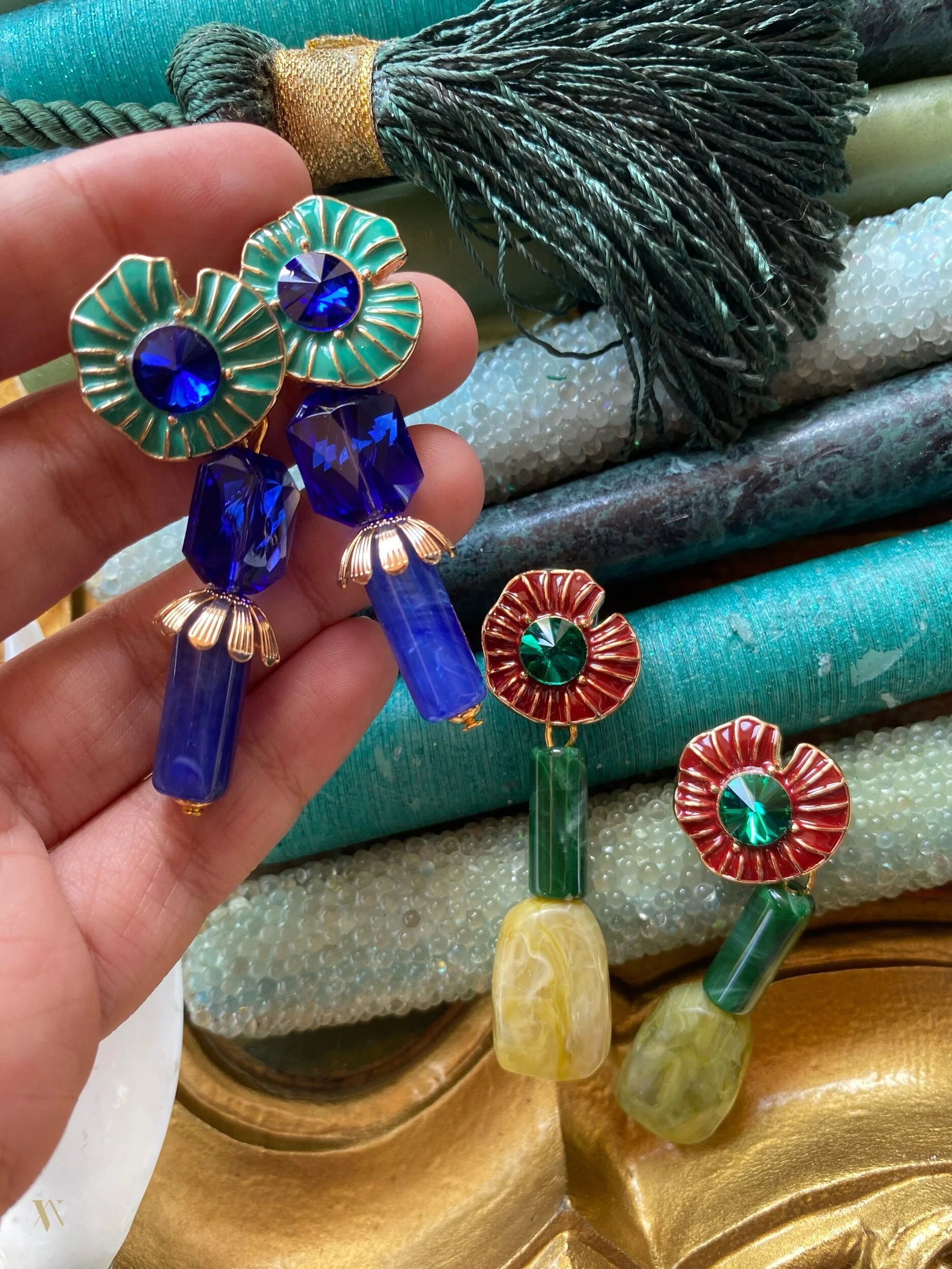 96ECEDF2-F345-49A9-825D-E300E686F174