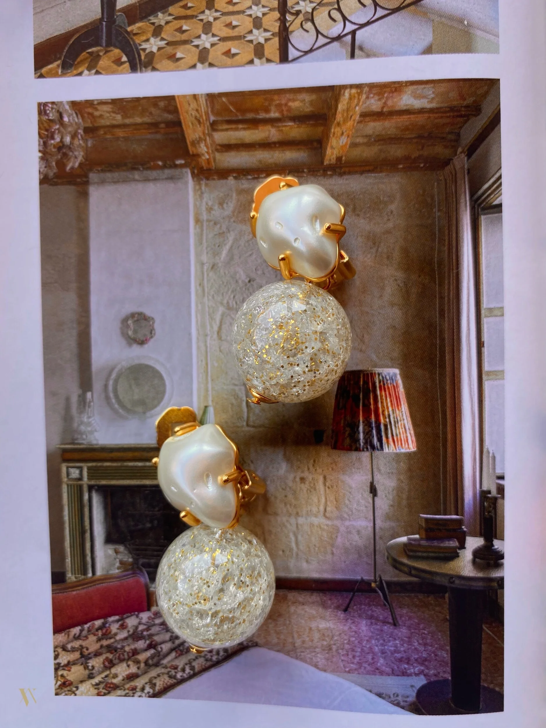 DCA42890-A44B-4431-9181-DC4708923540