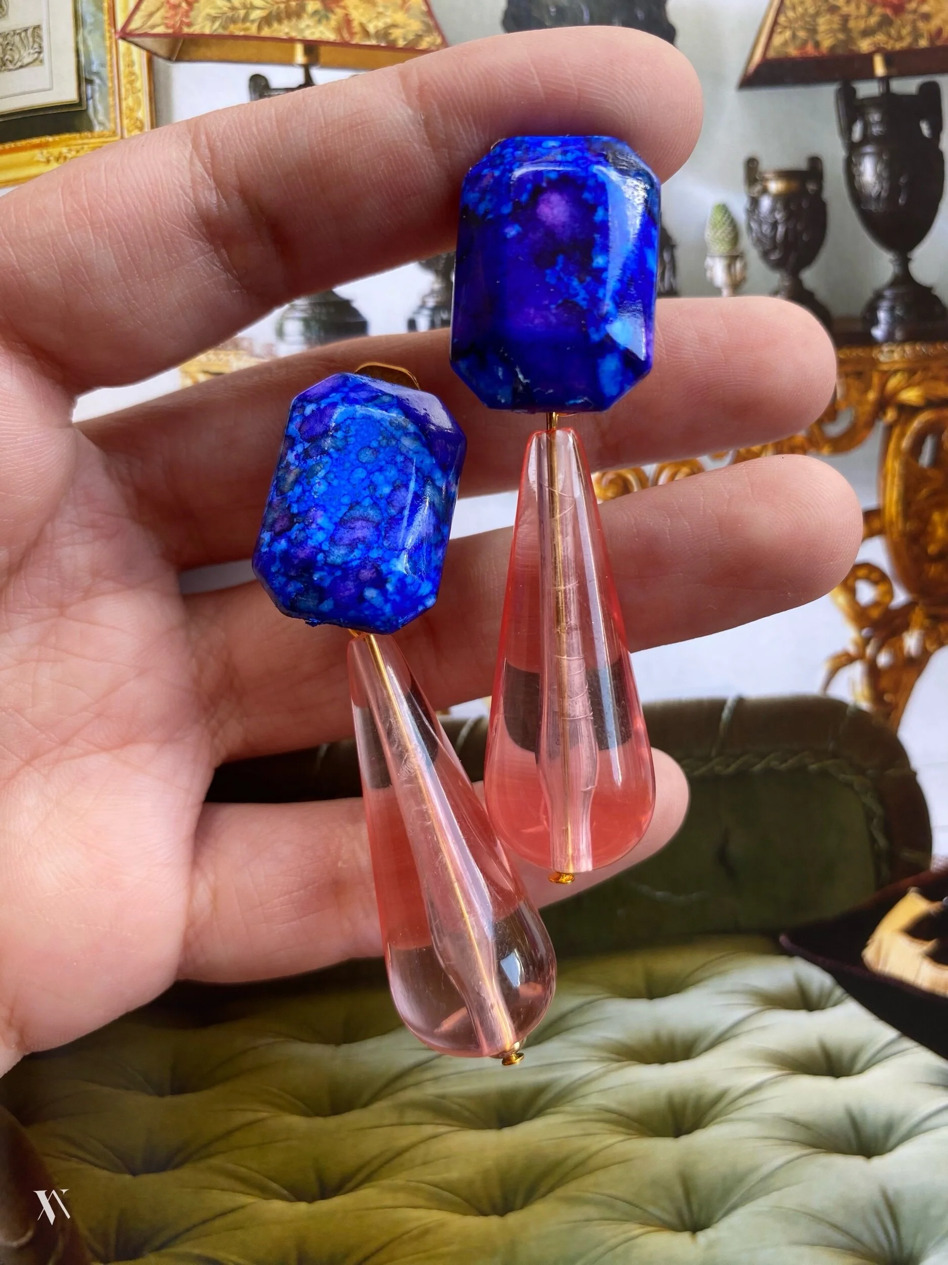 B5570435-2731-472C-850B-B53B269C6E26