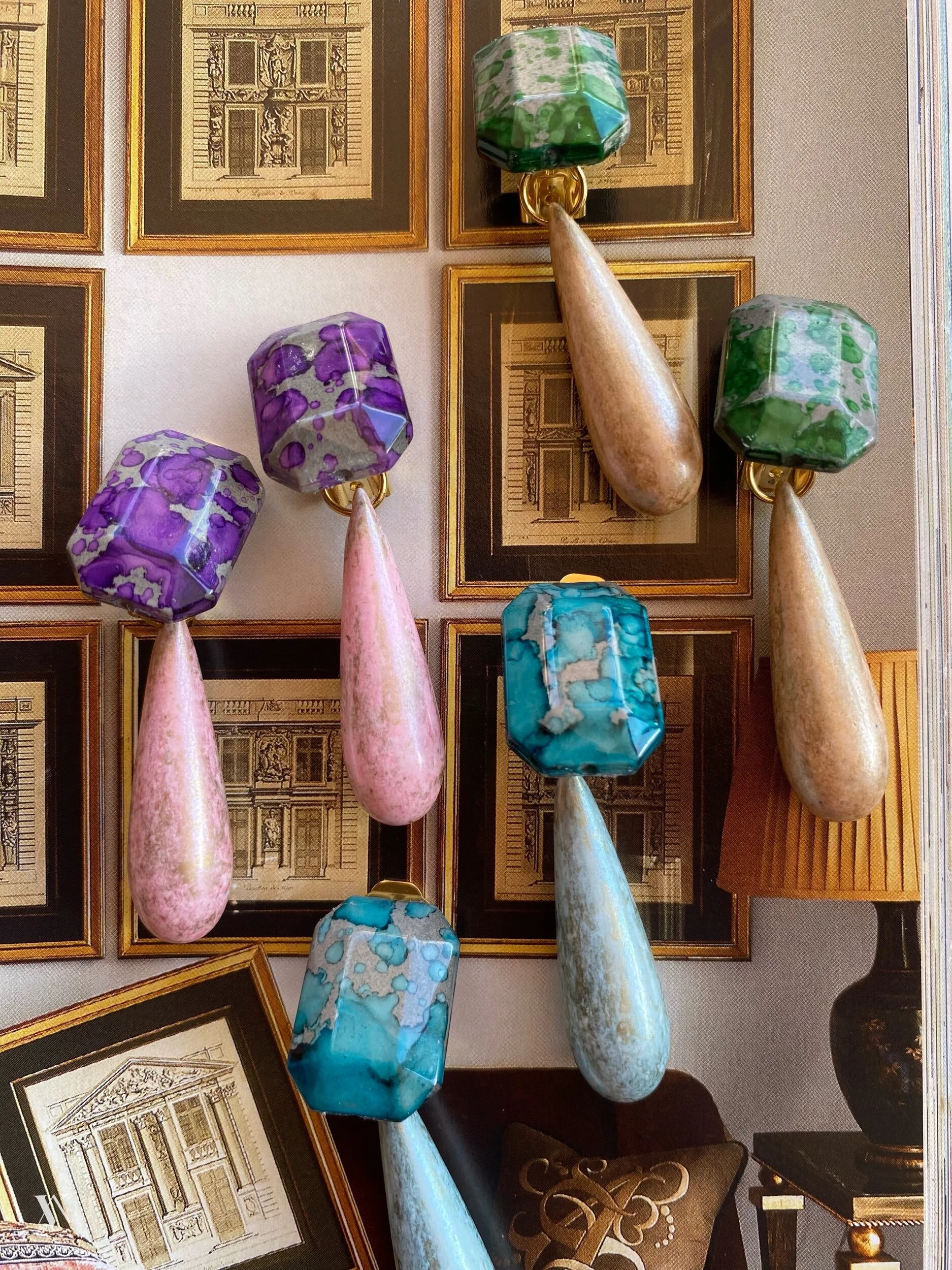 A41DD960-4F2C-414A-A13A-3C7D7CFEBC2D