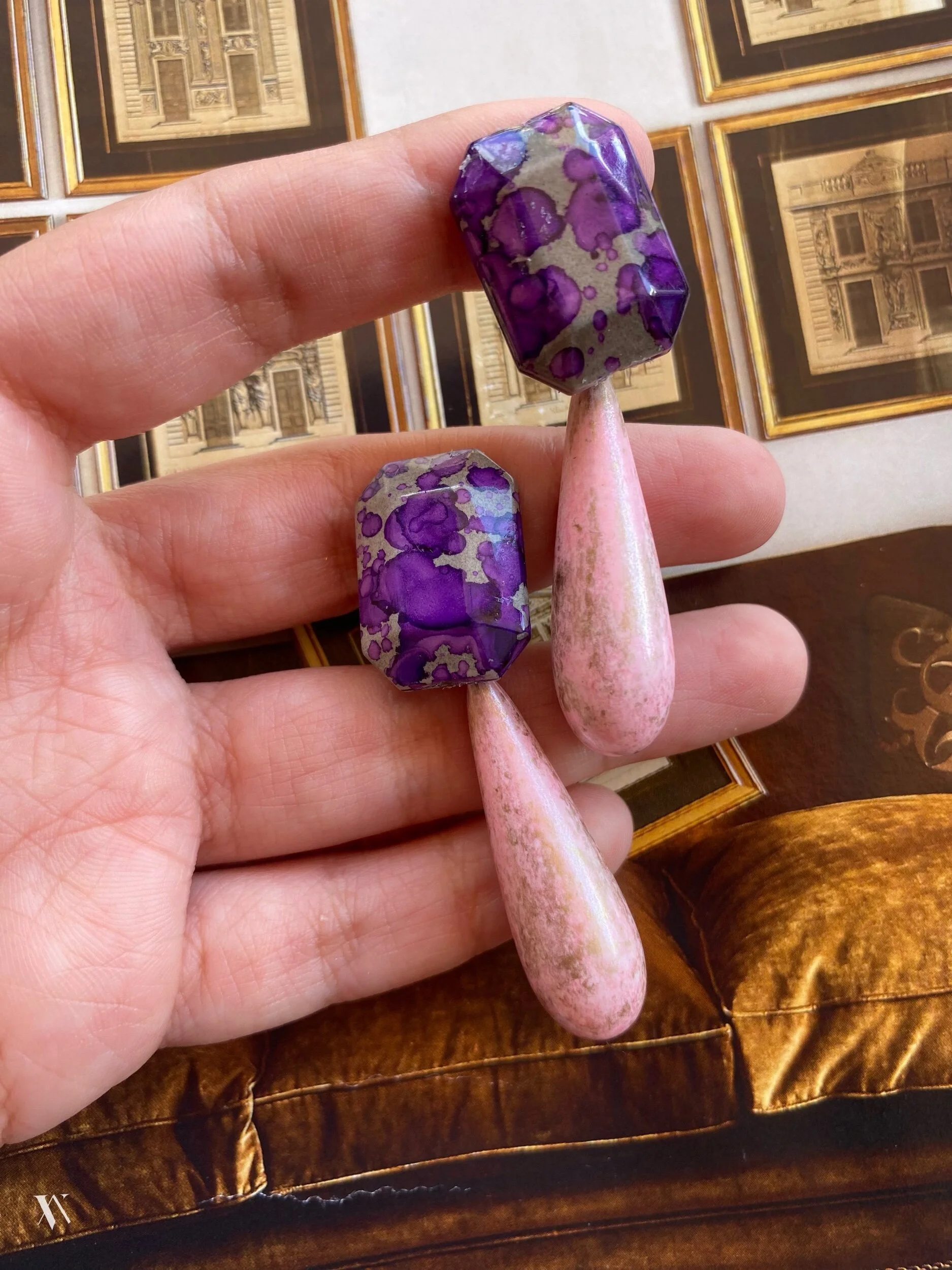 C83BBDA8-07C5-409F-9398-C285EEA1B9B9