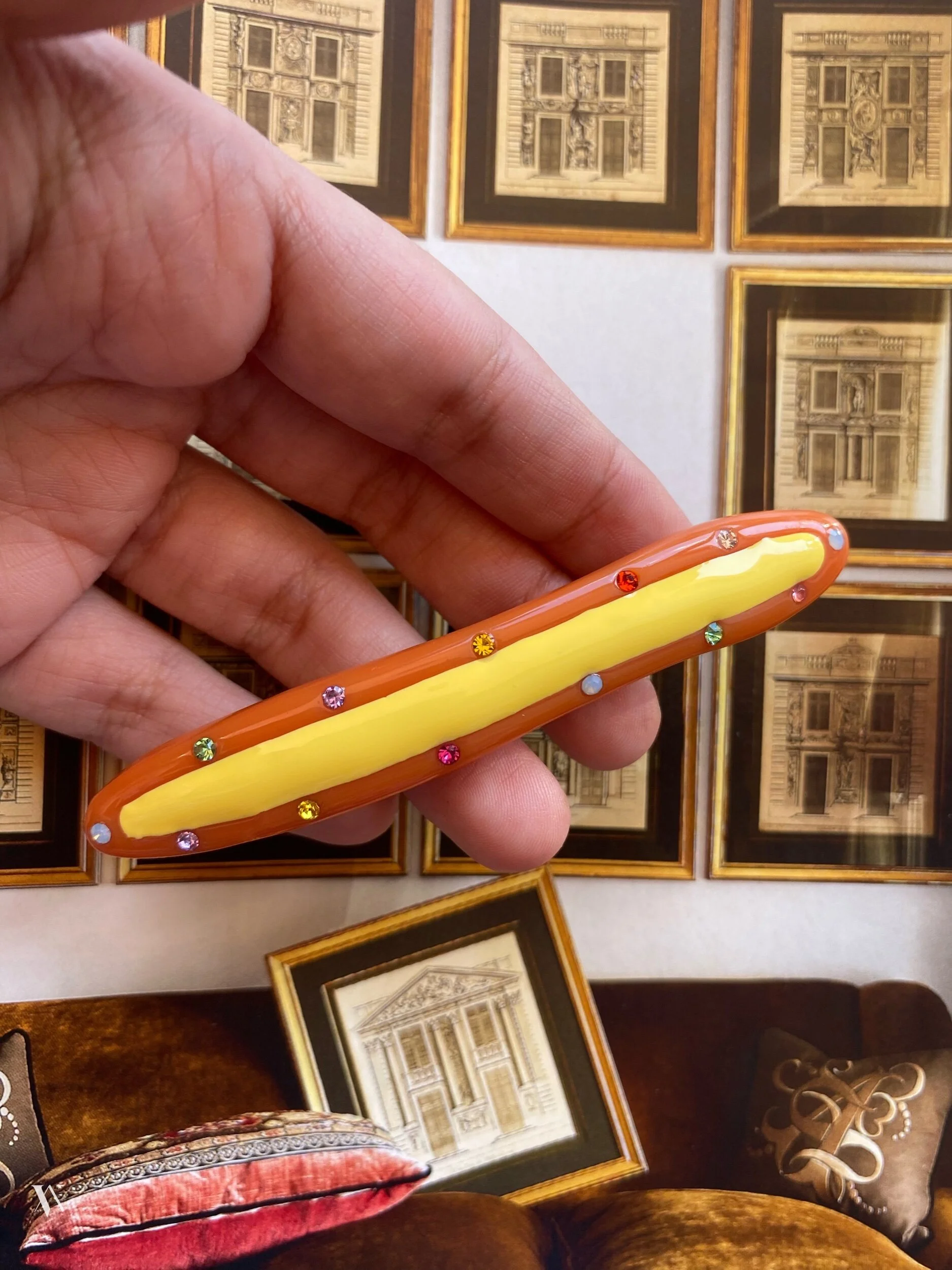 6BB7CFF1-FEB8-4940-9CF0-8AC7E3E8C3B2