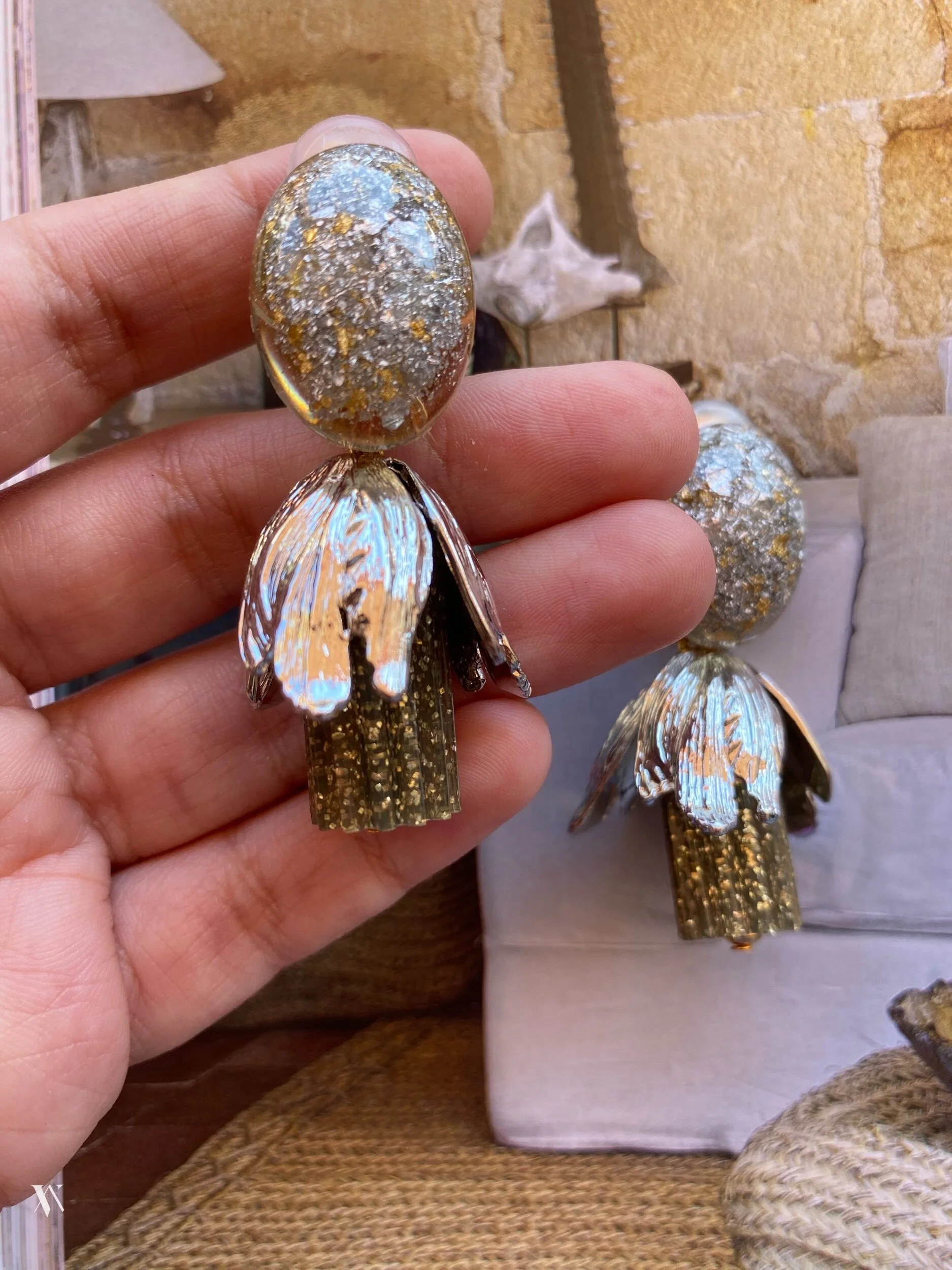 9B1531C4-4EBC-4F4E-873E-DF1BFCA2D0AE