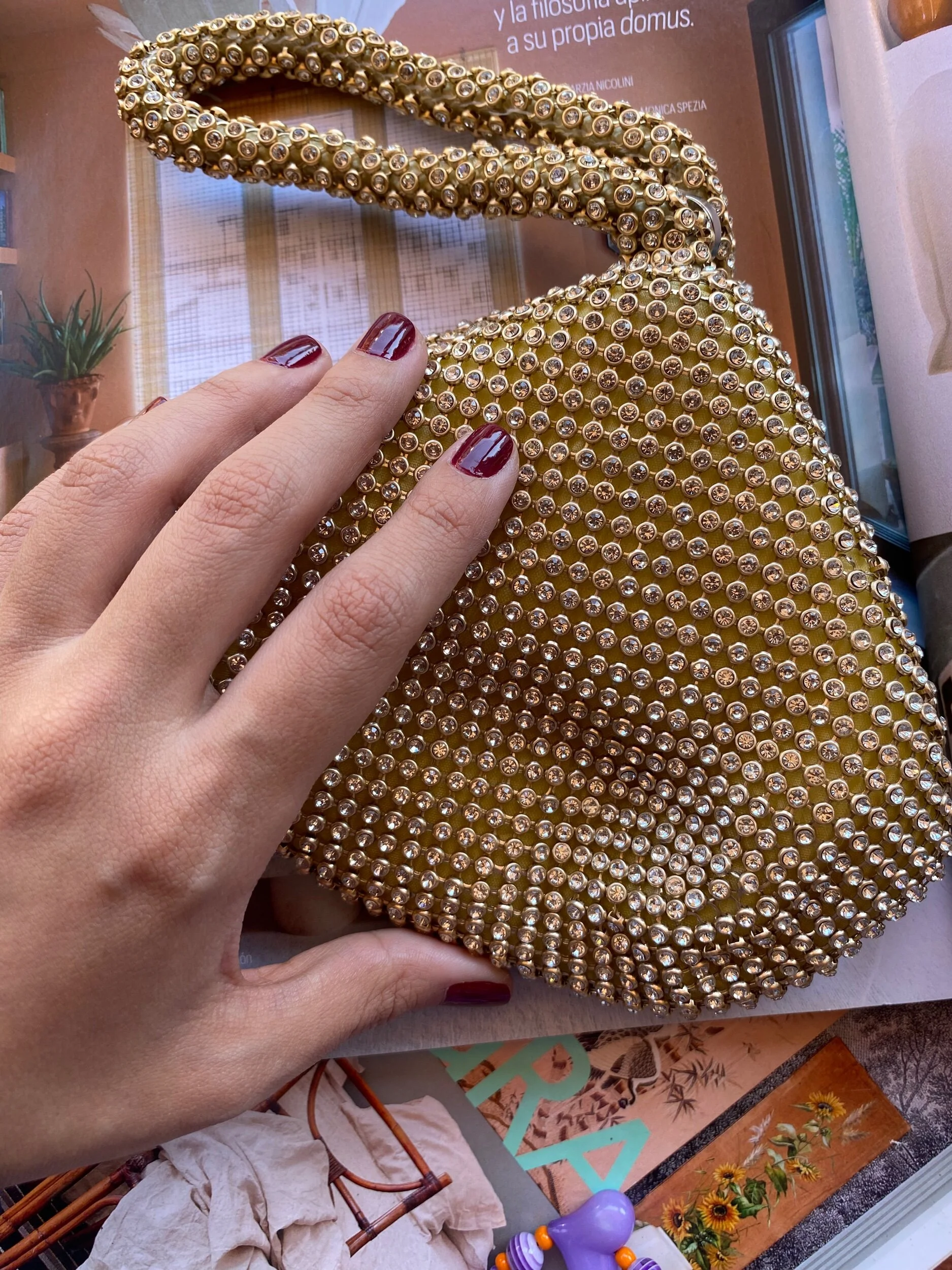 DCC31D4C-A86B-4DF8-8412-3C815D8BC7BD