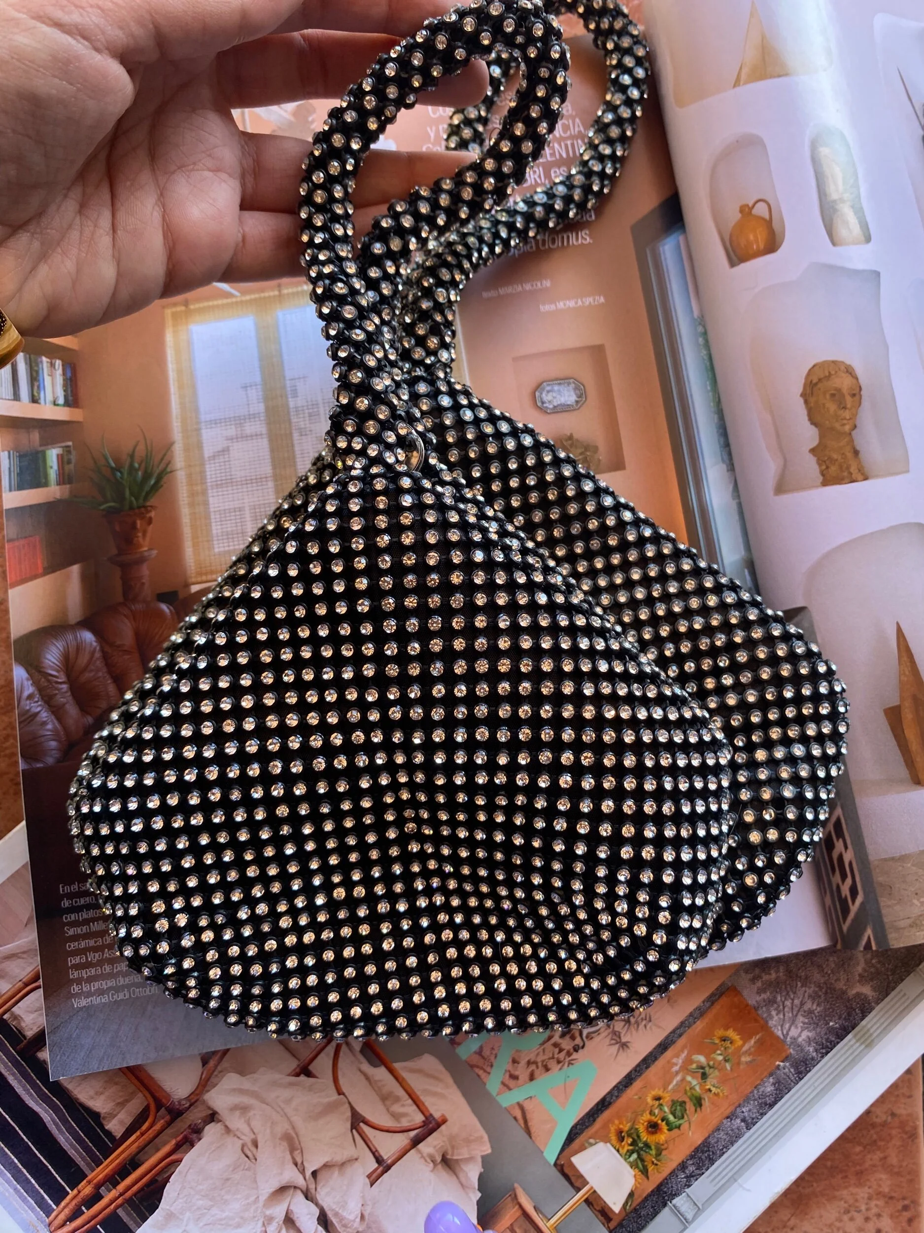 08801134-FF32-4D3C-B3EA-6B209A1FBEFF