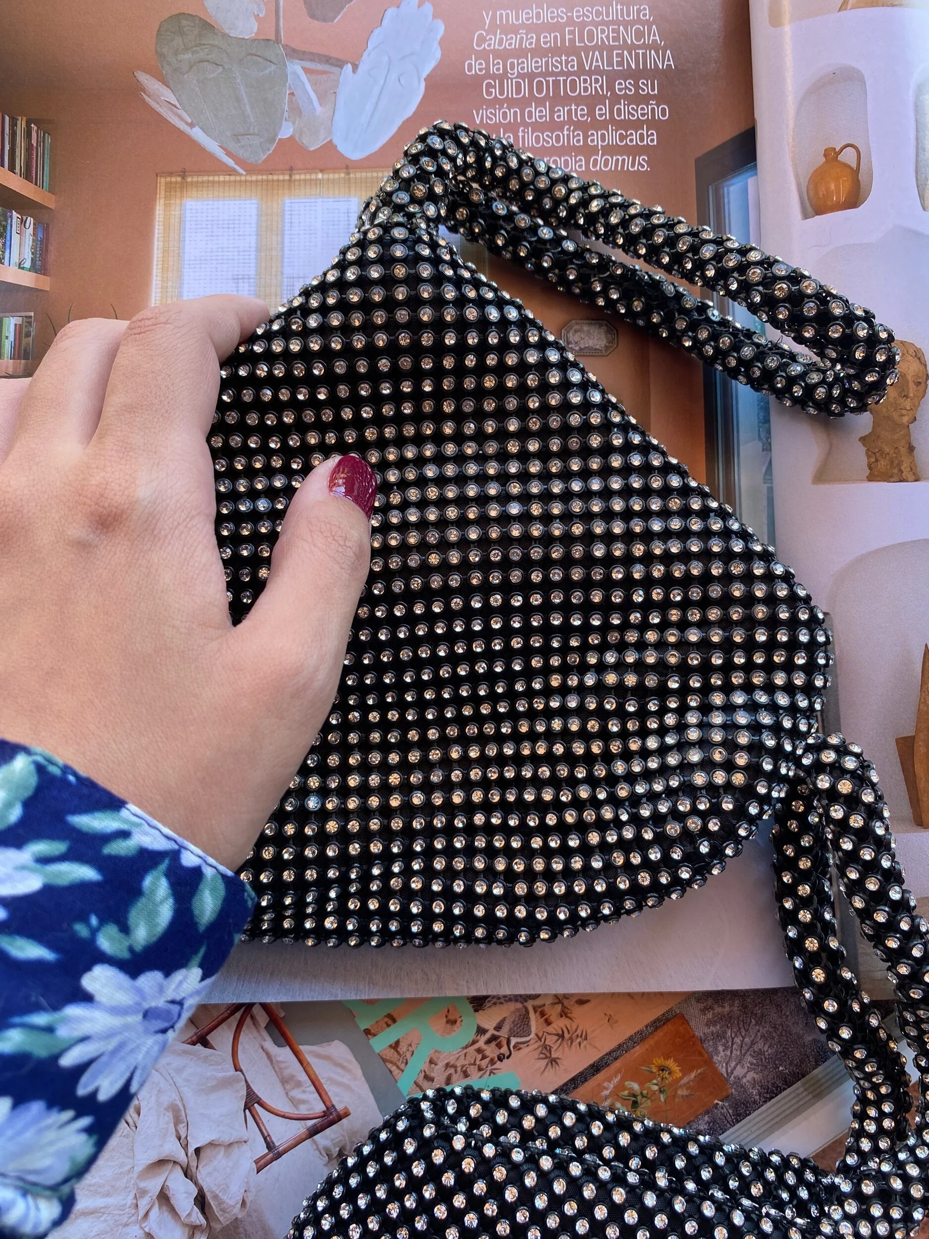 E2EB84F1-2DA6-46E5-8DBC-CD7C813167D3