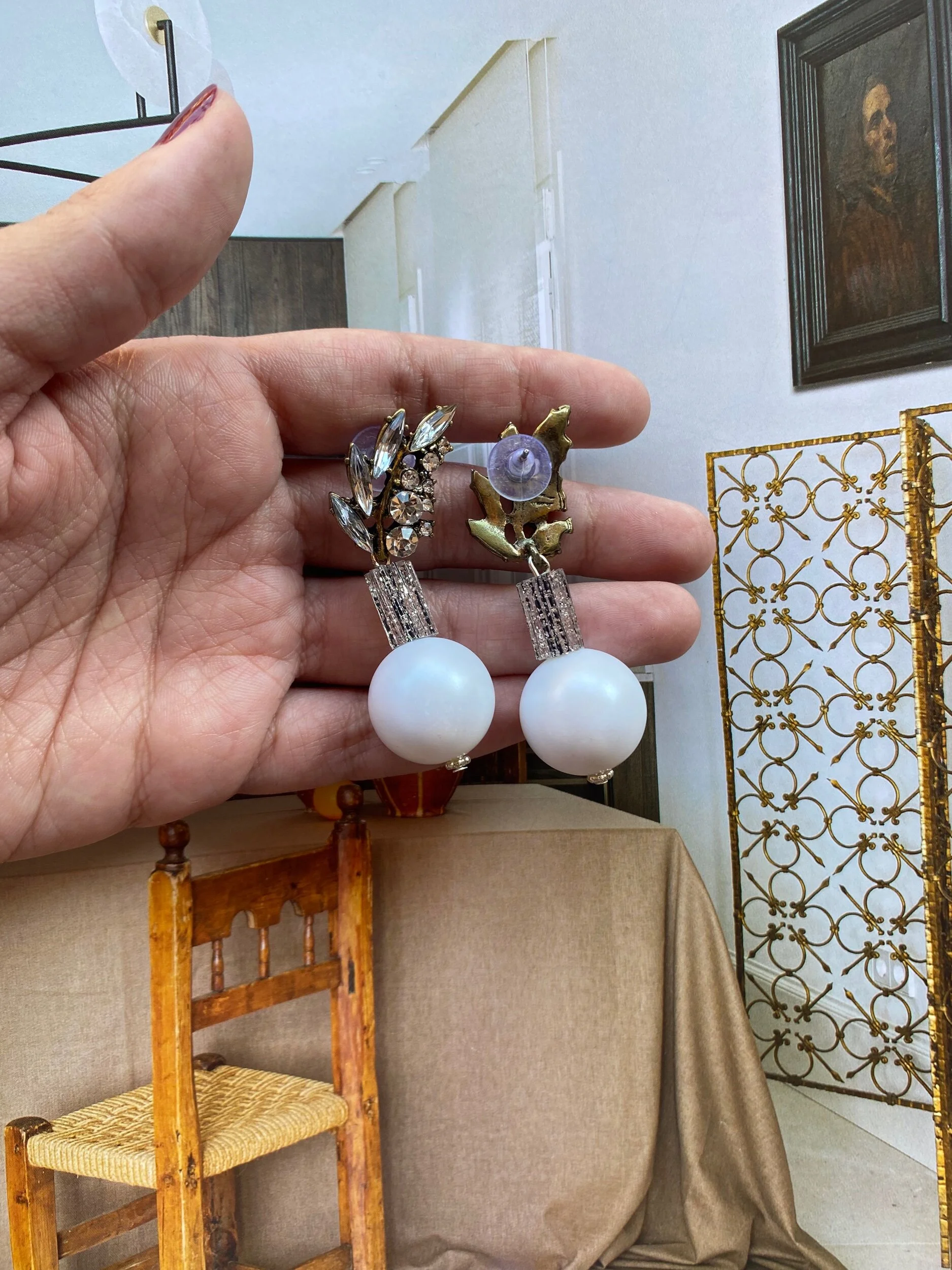 FF06179B-BBC8-4008-82C5-6F3EB71CC217