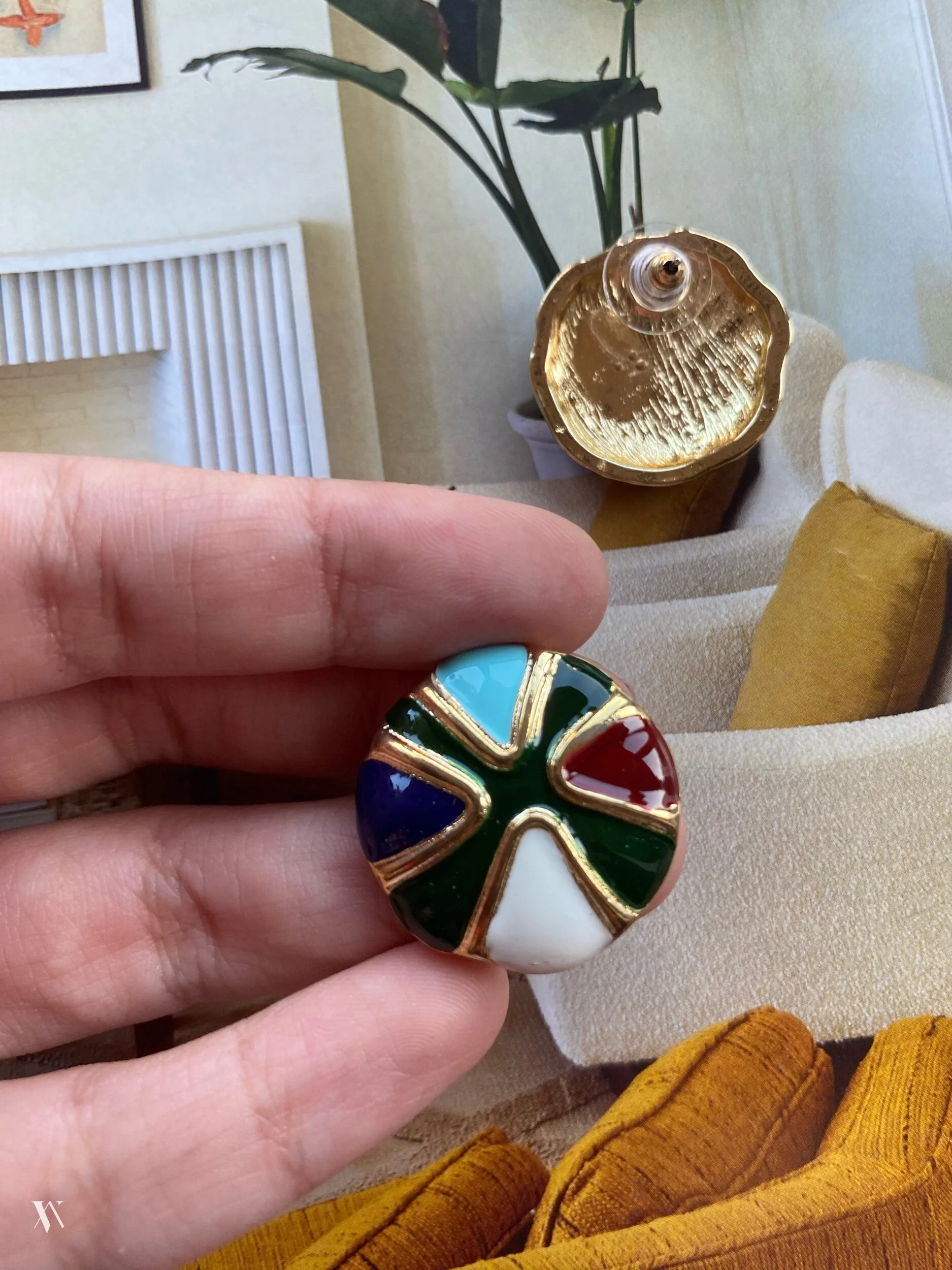 3655BF3E-754A-4F24-ABBB-4ABF89BA03B0