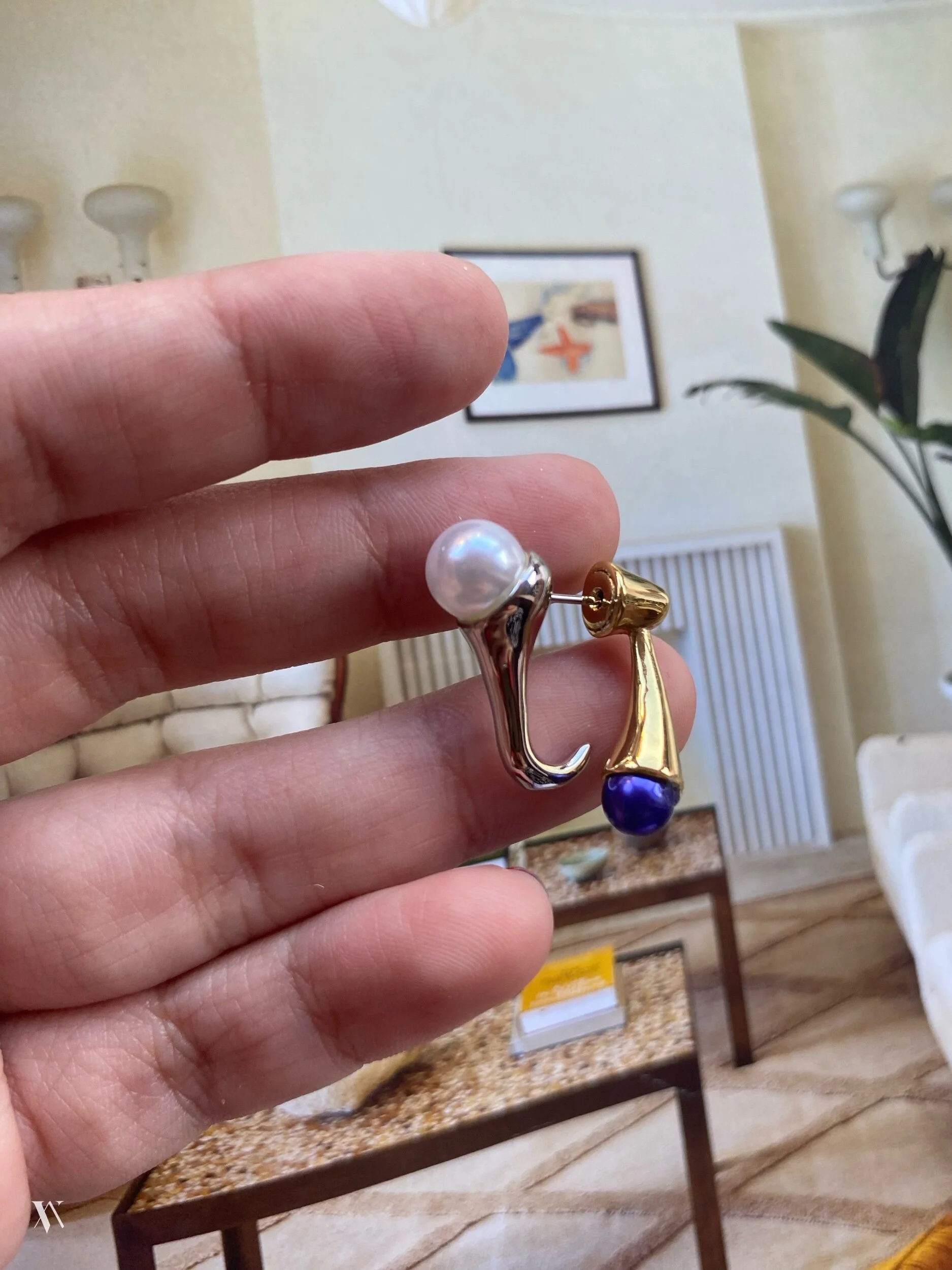 05FC5A5A-61D9-4F3F-B330-2CEFB70B8E03