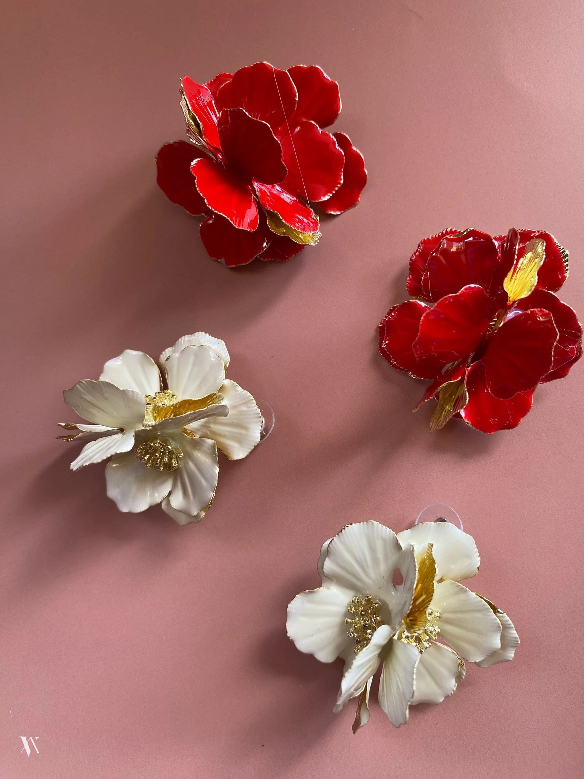 C0F12AD0-1EF9-439D-B4A3-6ADD76C9A216