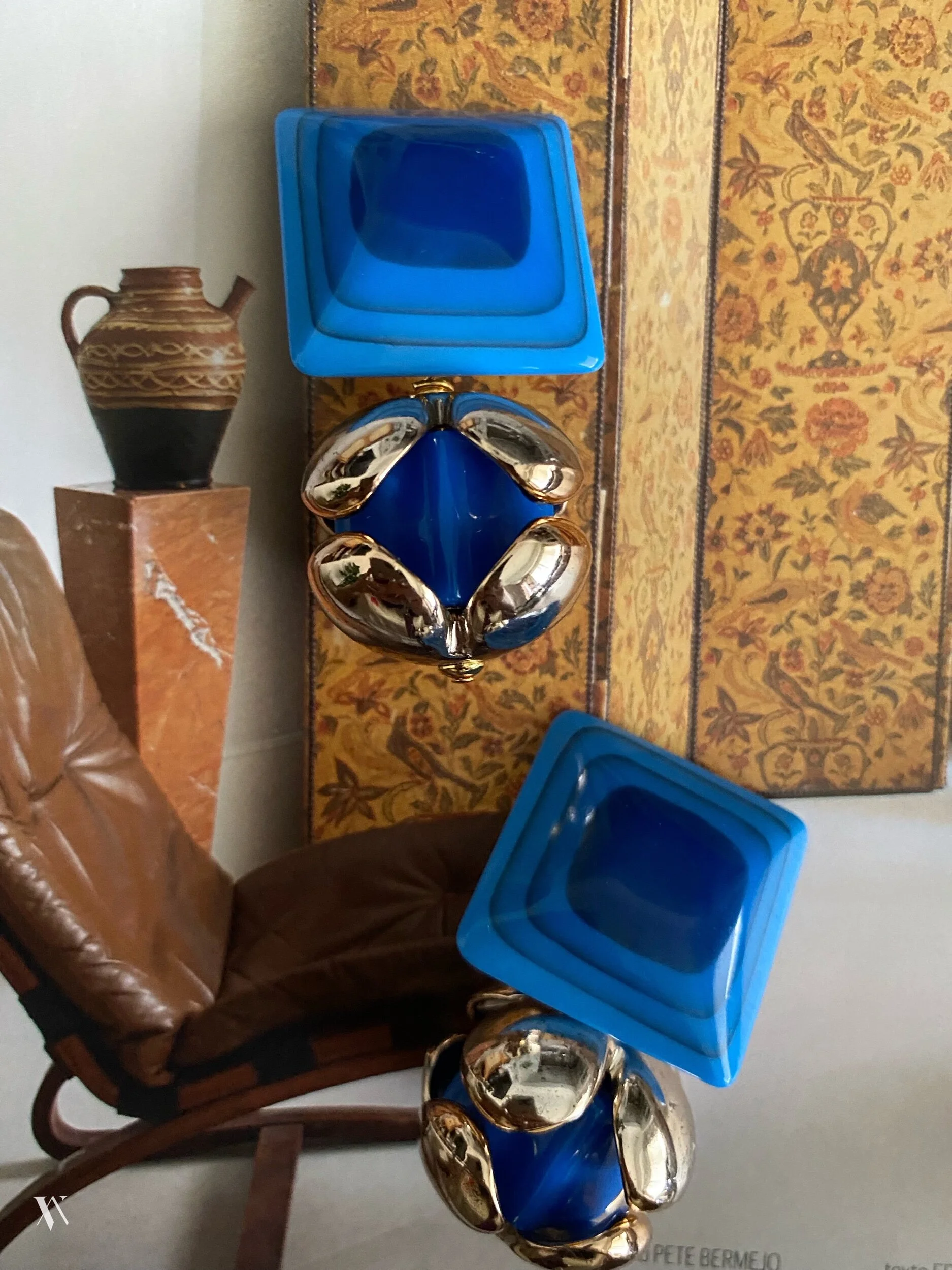 AED836A9-C2E6-4C1F-AFBF-F5943A0BCF58