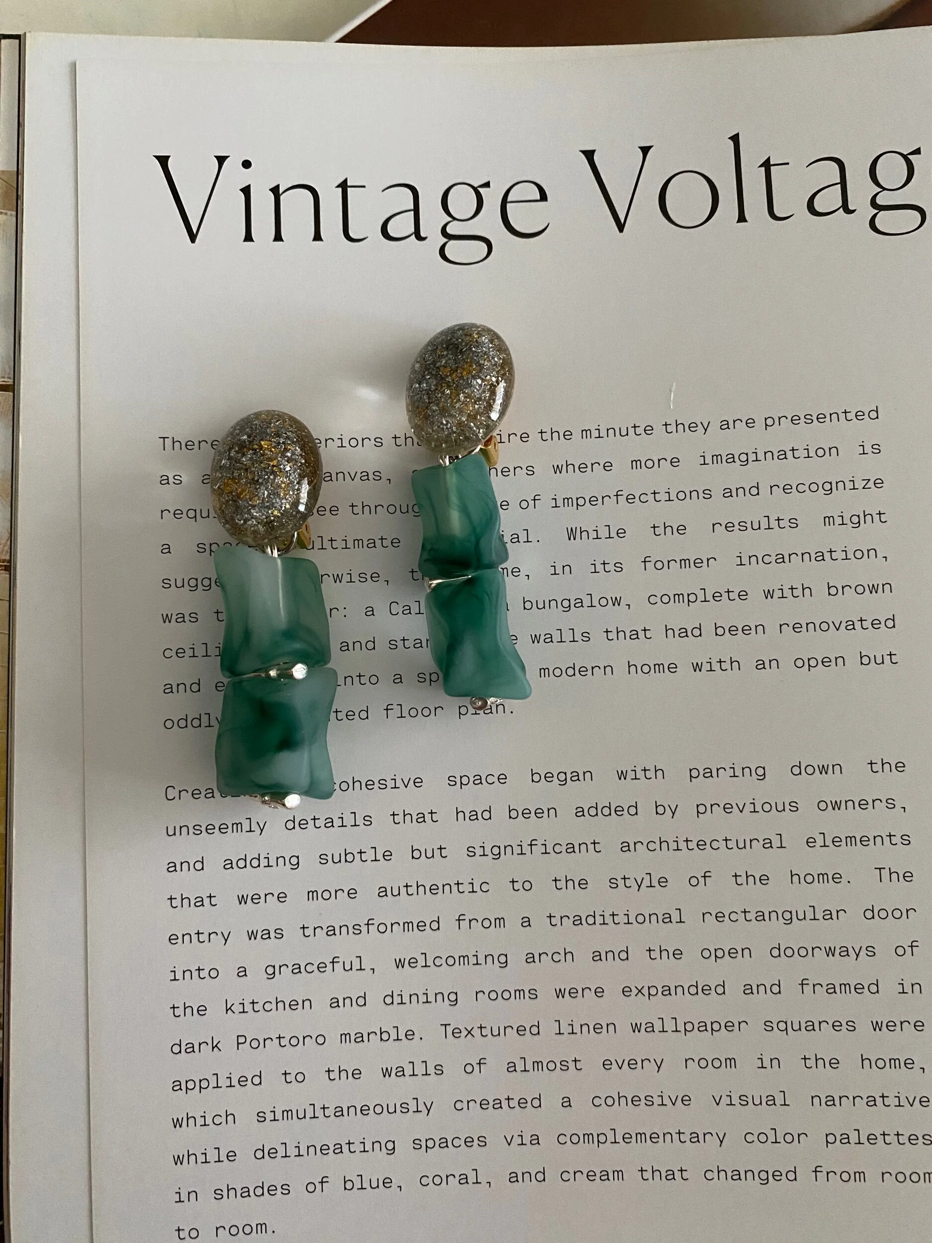 09F92523-112F-44E6-BA41-E85DC024C380