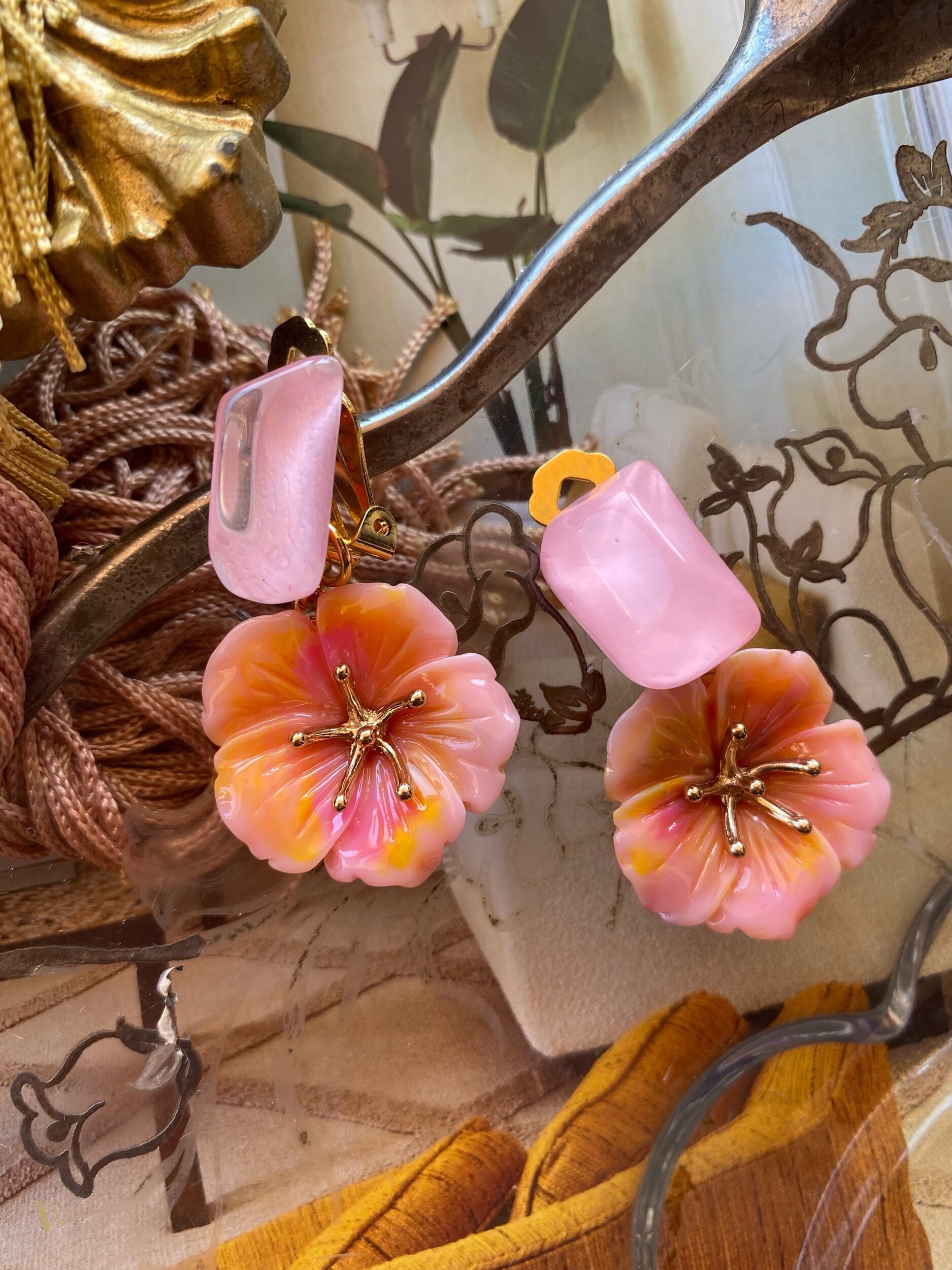 549038CA-F31C-4BC0-8BAC-EB7670B227DE