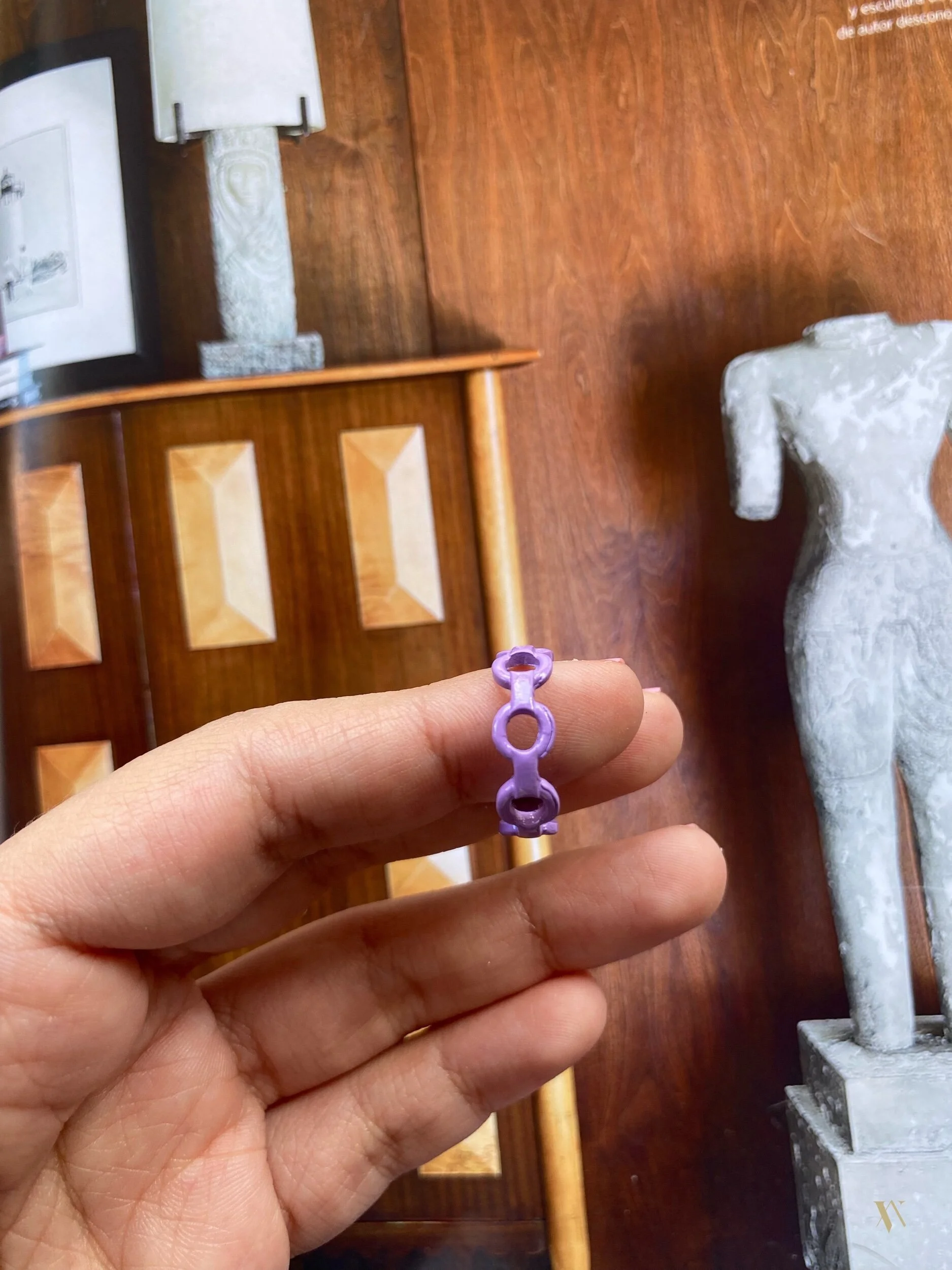 BAADCC6C-B057-4964-9E5C-3B9E1D09EB72