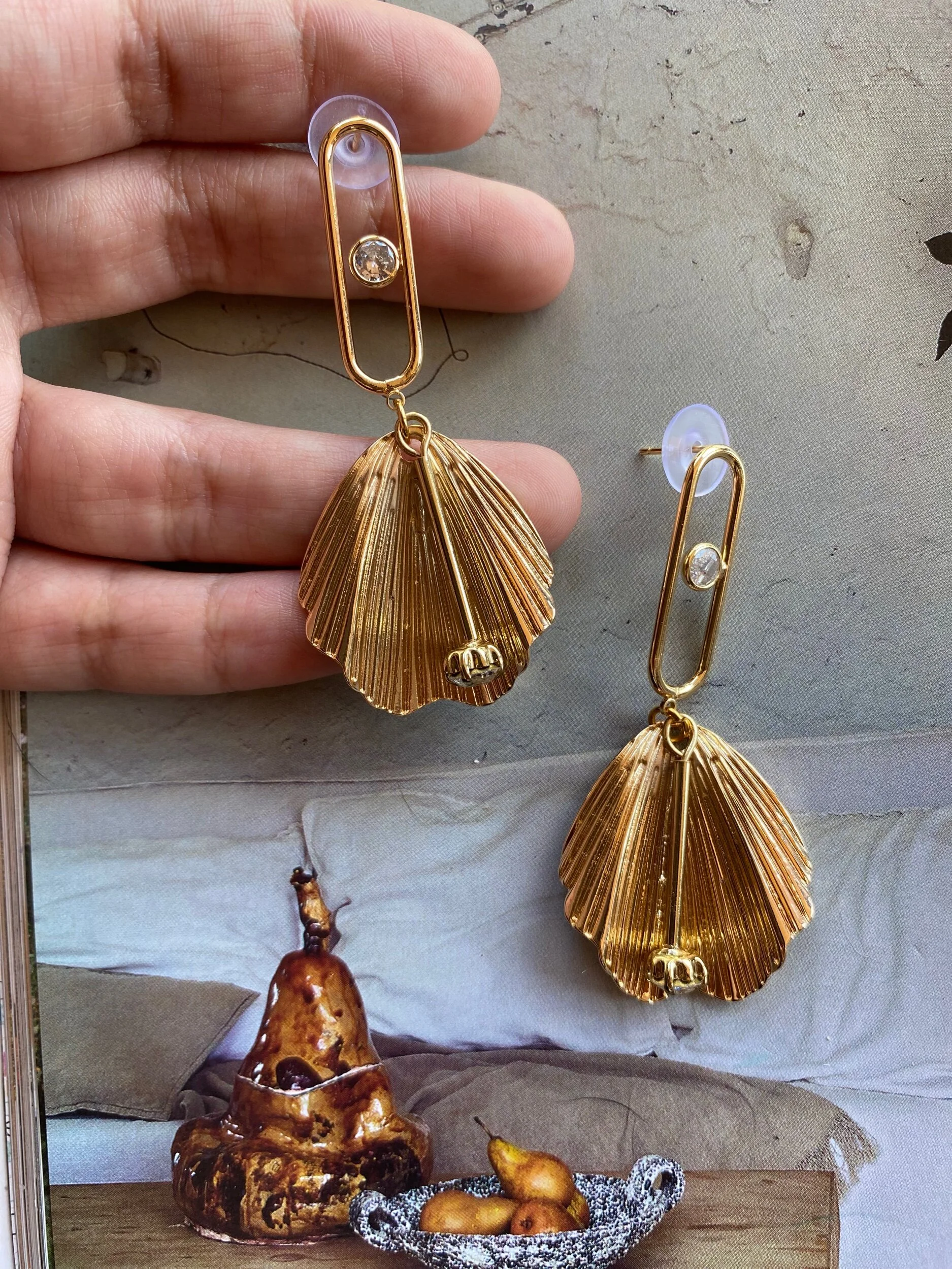 54809AAE-3D3B-43FE-AAB4-473537B906F1