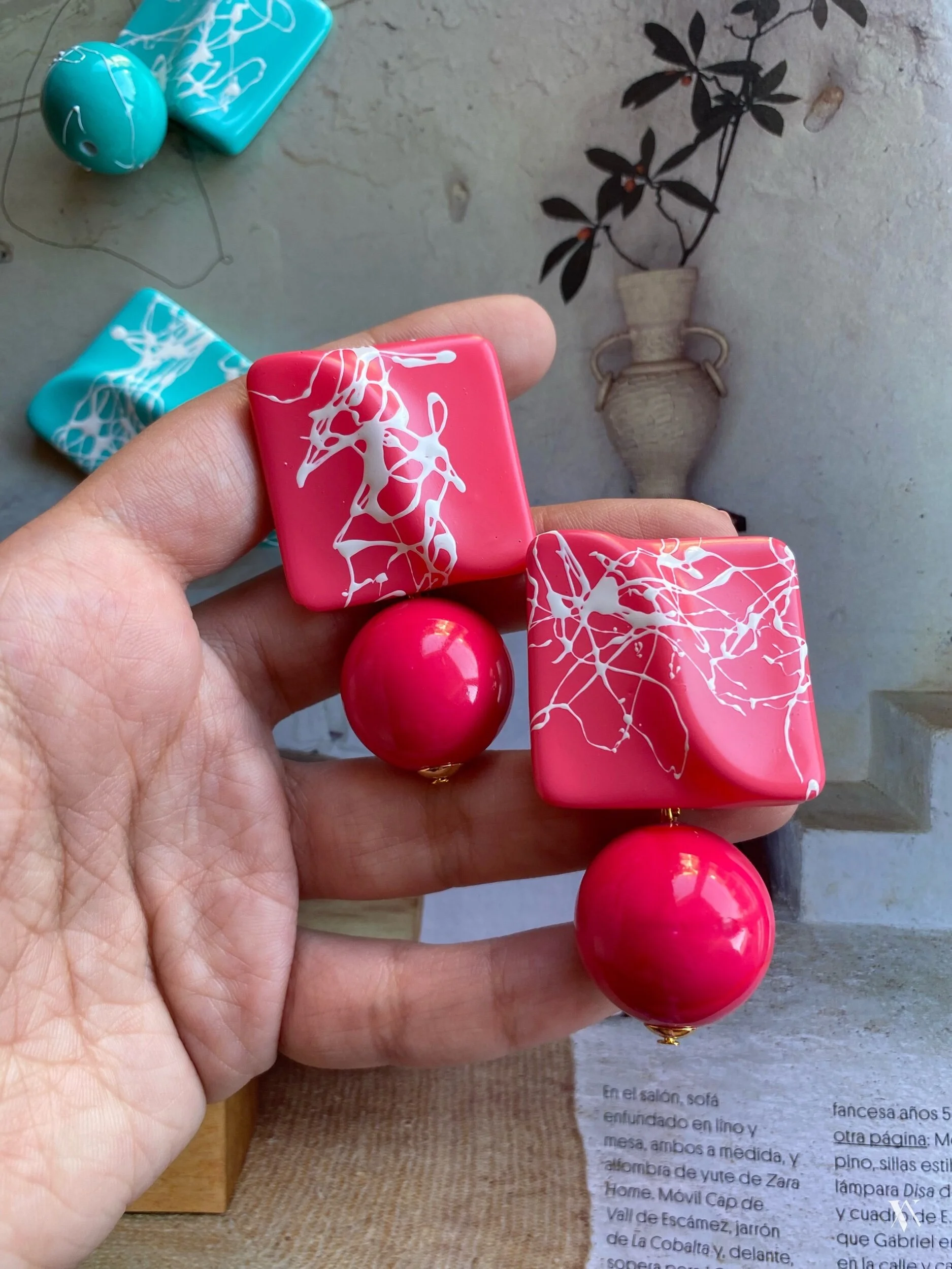 A451EAAA-6314-48BC-AEA9-7748F6BB4396