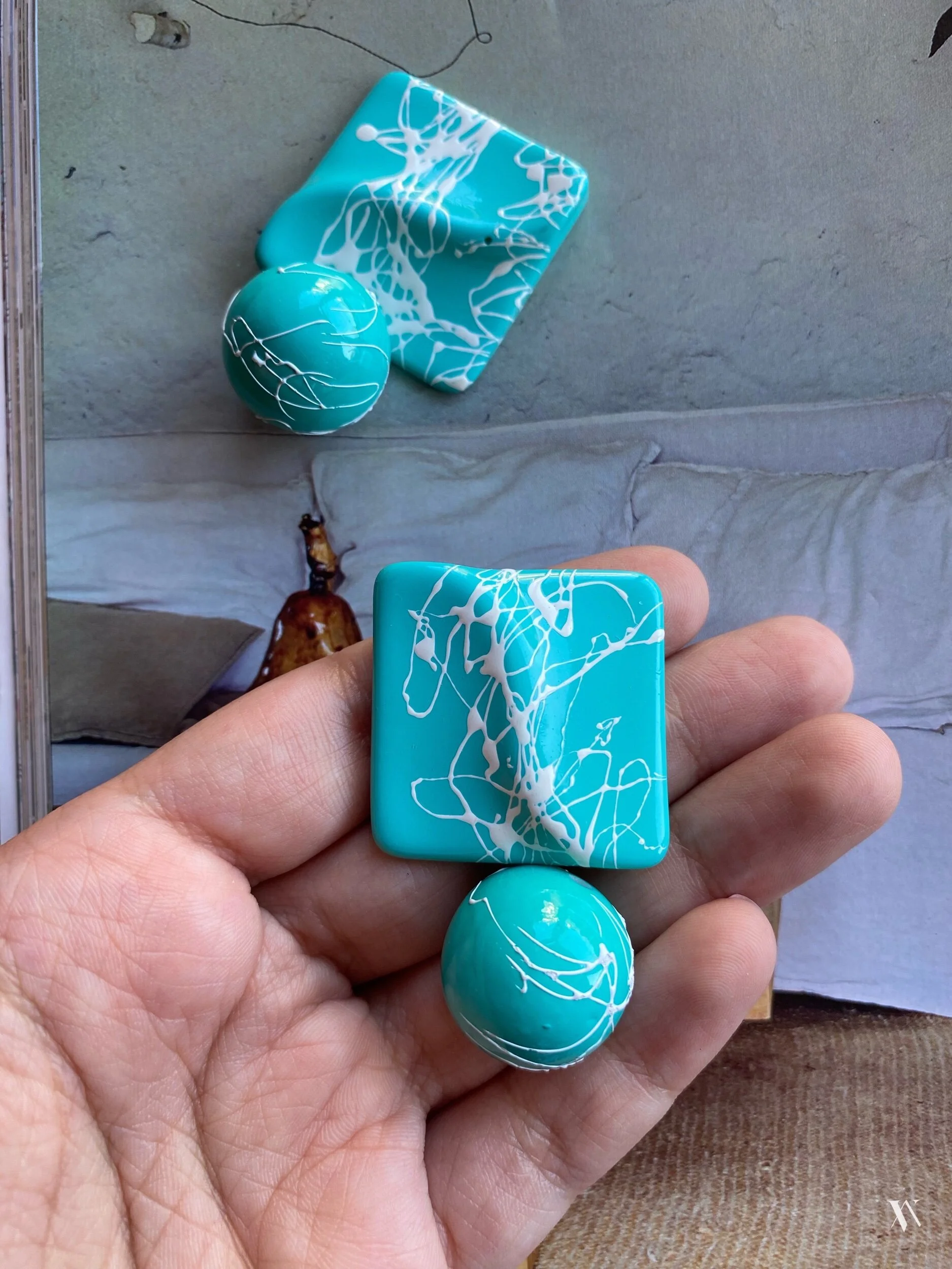 794C8319-8159-41E7-A0CB-0ECA07DFBF8F