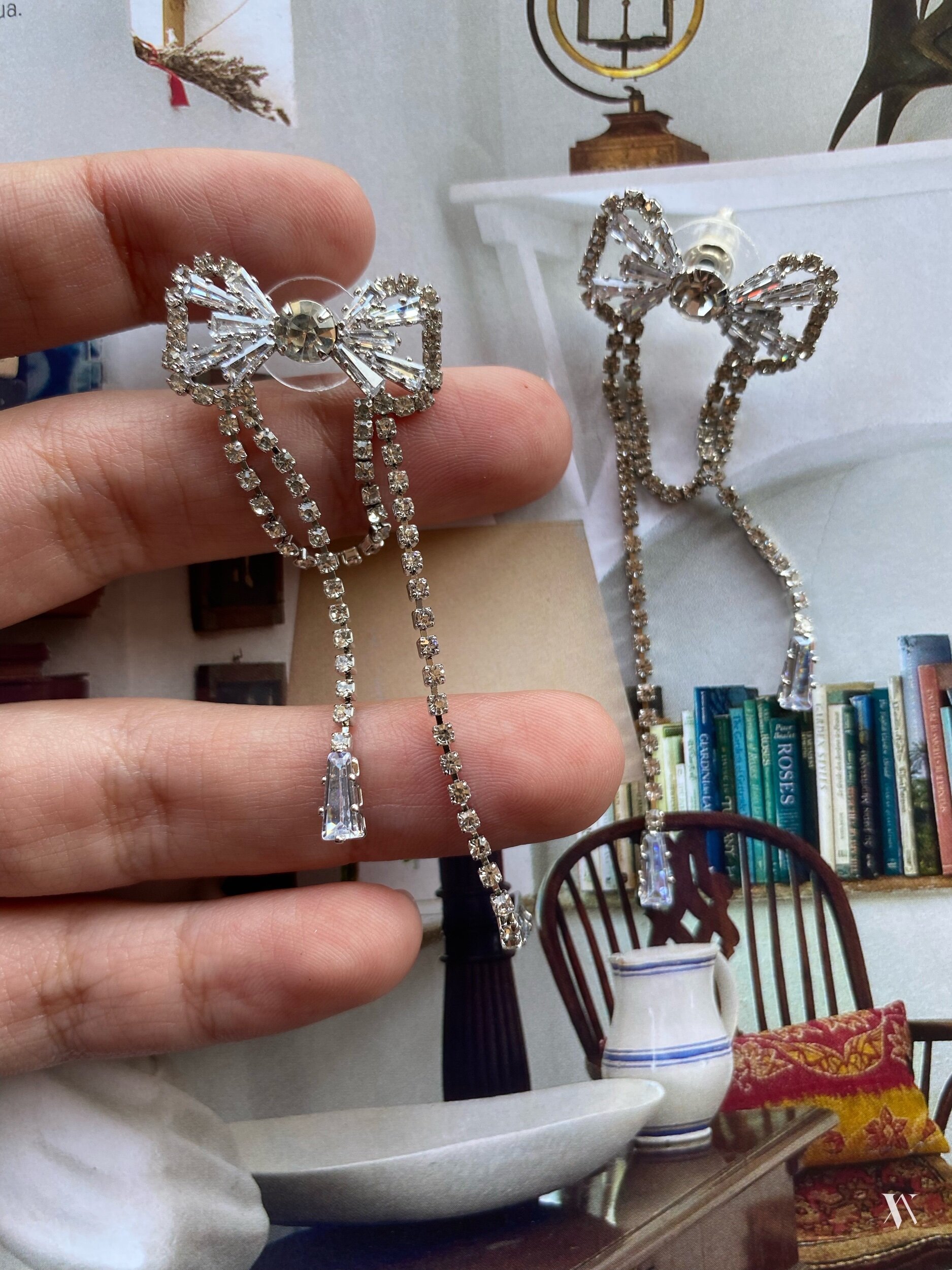 1A986940-B406-4B8D-AD33-29042F083047