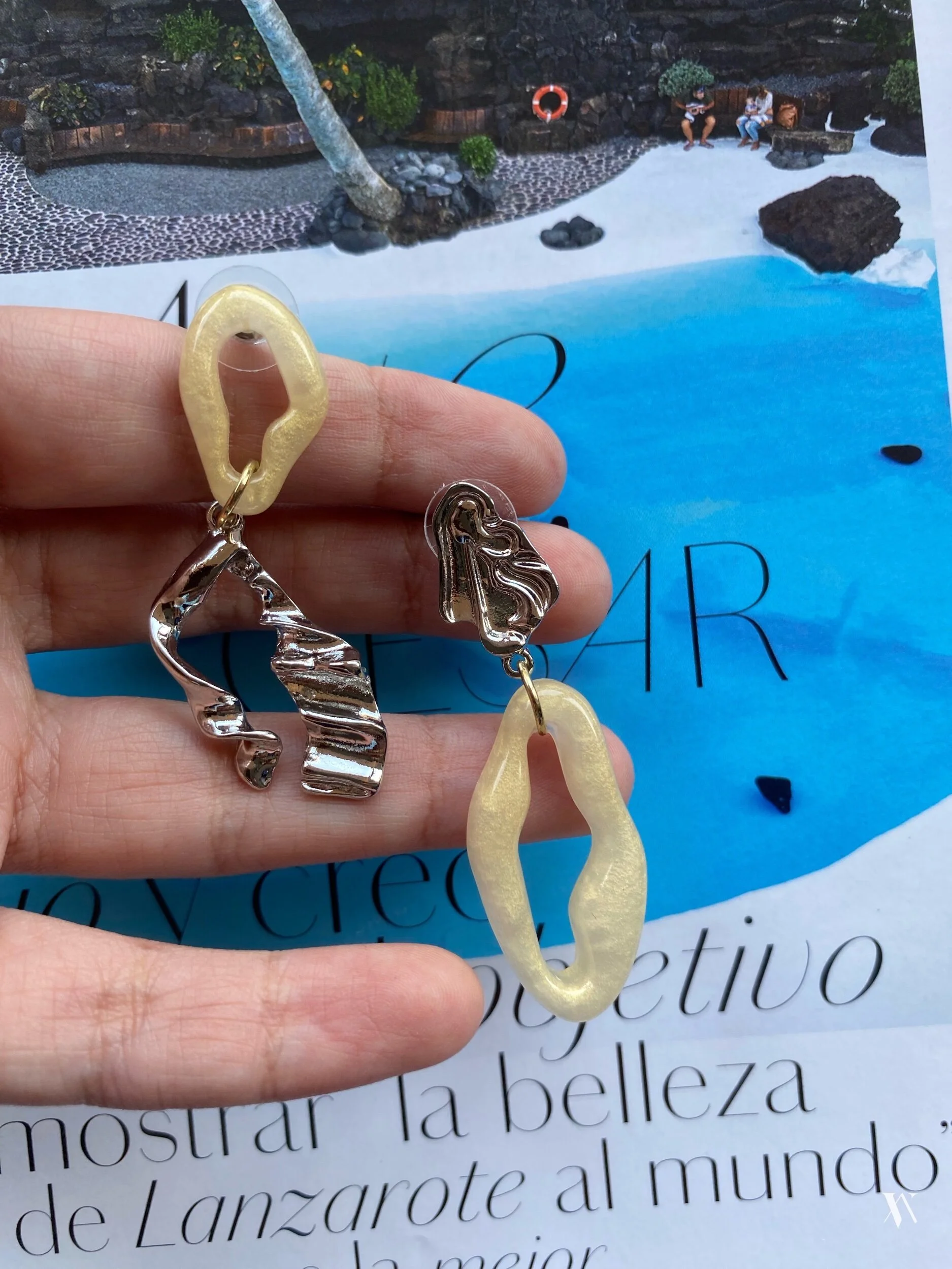 519F2DEC-281B-4BD8-B956-0AD657C7A45E