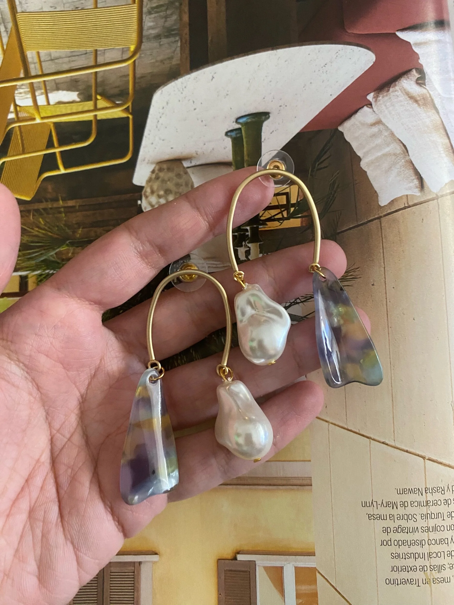 2CB15D88-EC47-40F9-87CC-5F583B599A70