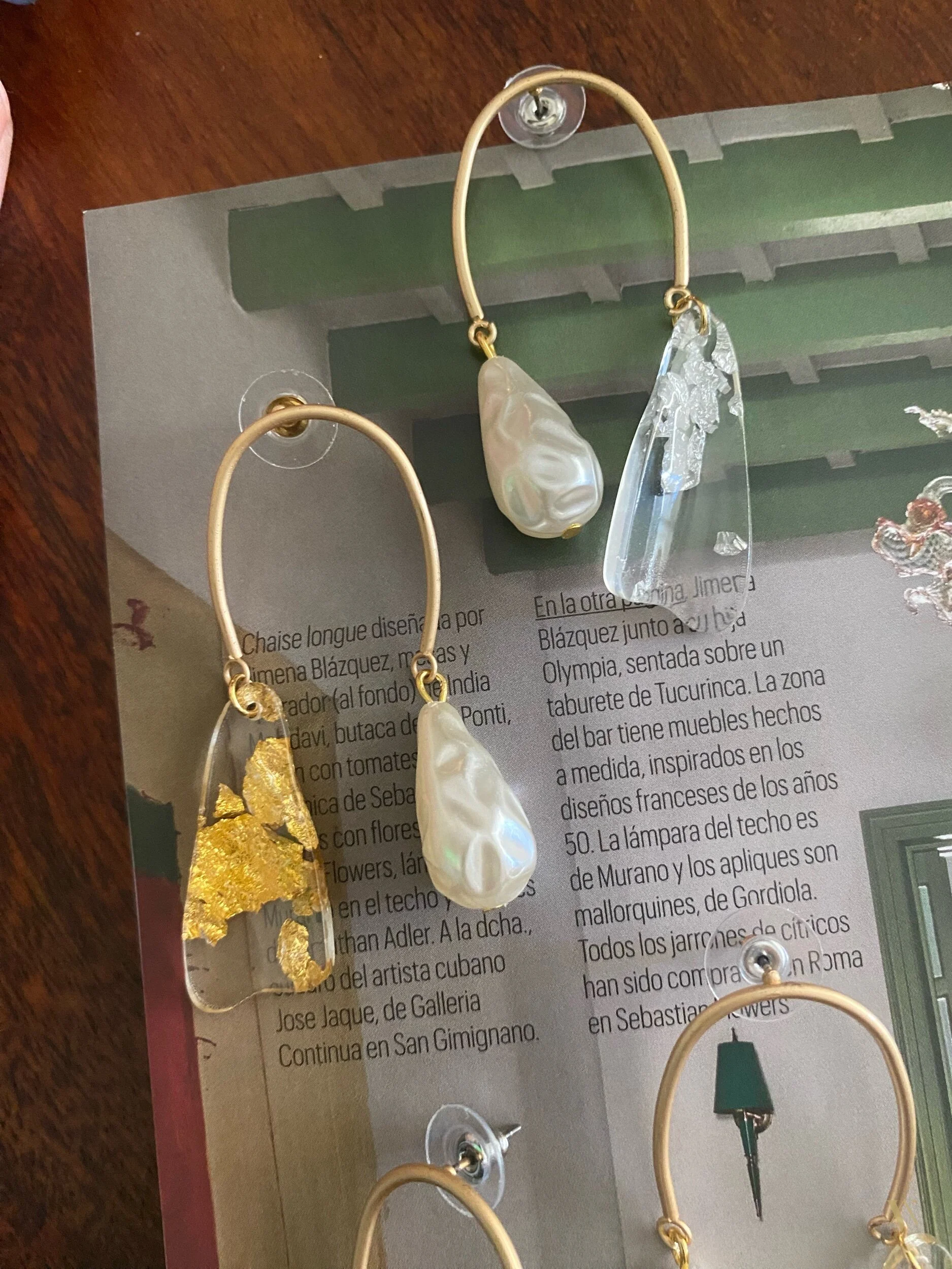 27519B83-3576-45FB-BA54-55F6711C17D2