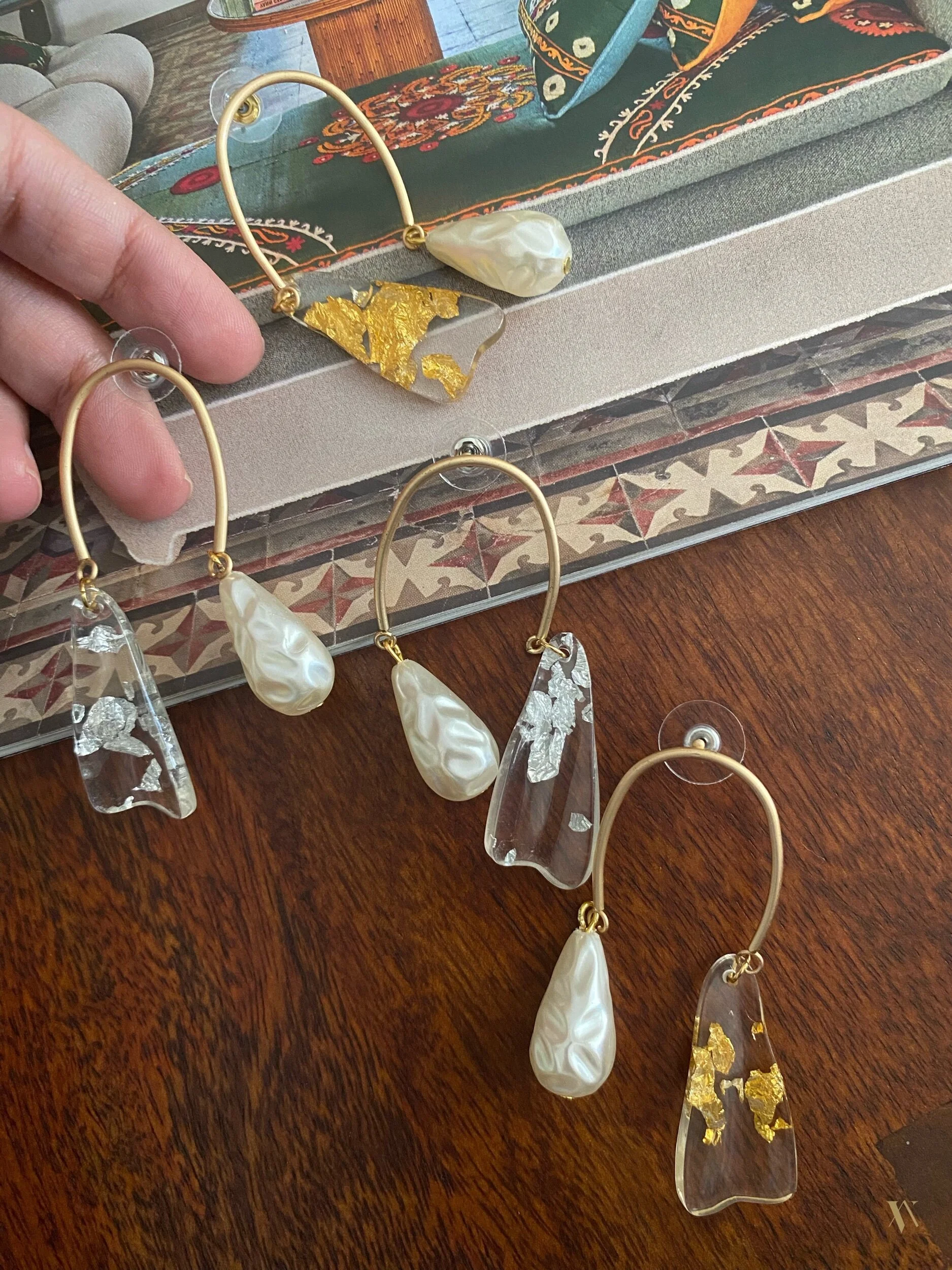 5AD4012E-F56B-4C52-846C-CC2D6F6C8A50