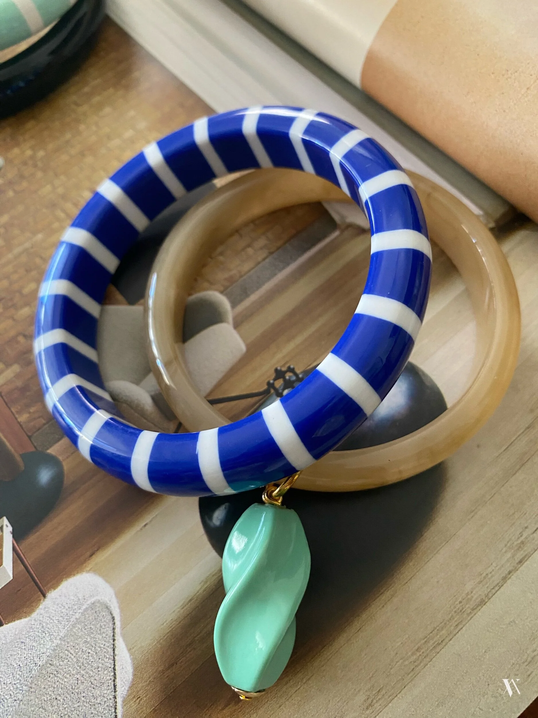 36468614-3453-4F84-9FC3-7328A5B8747D