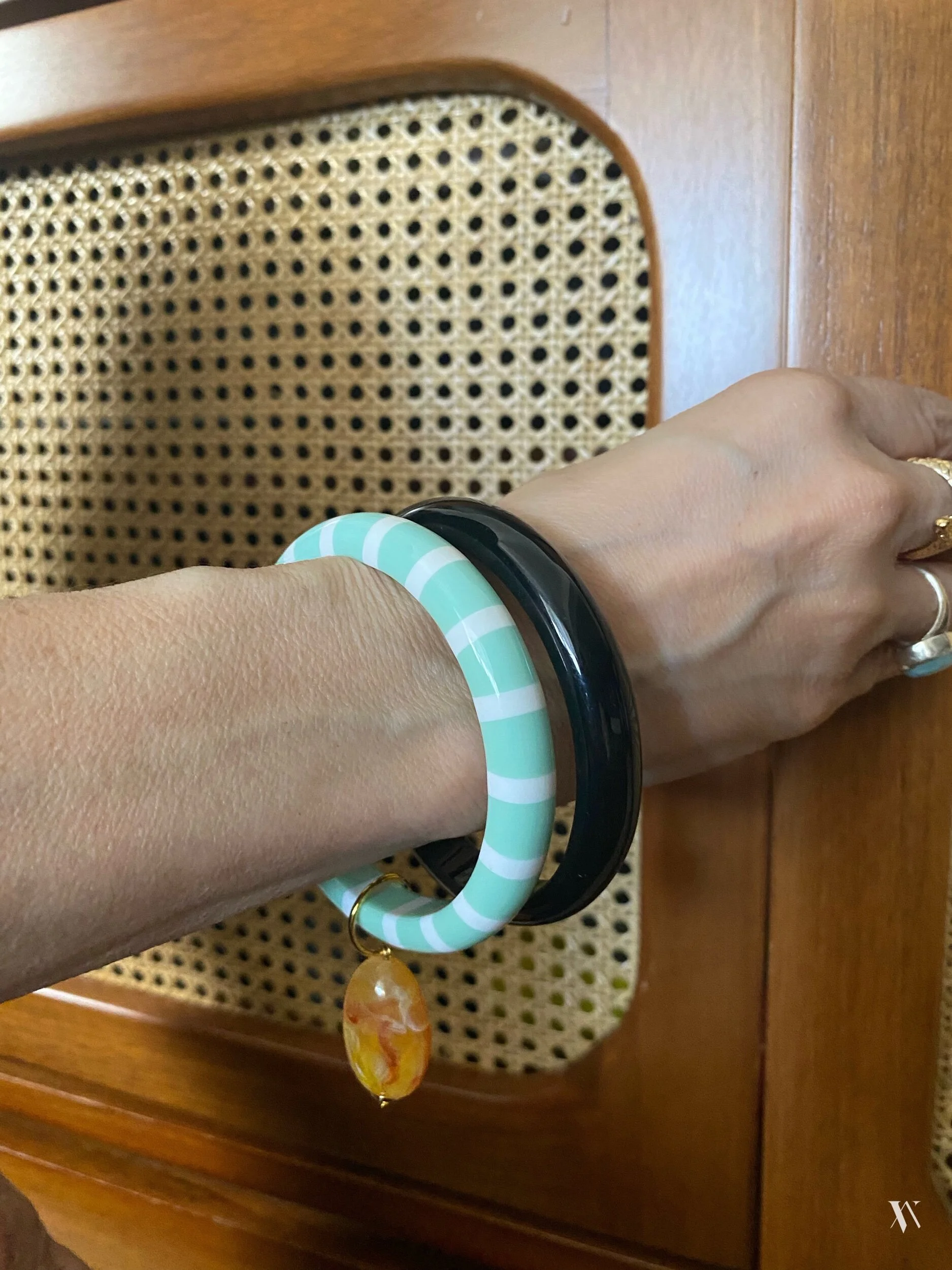 9A99F660-3820-4AB3-A4D4-D13F07D4C0AC