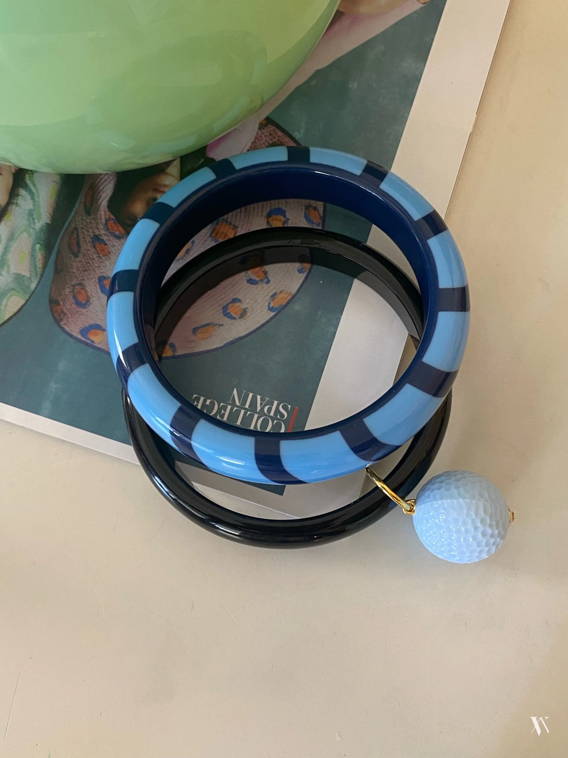 EFF414A6-0ADC-47C0-B153-998BEF6E3994