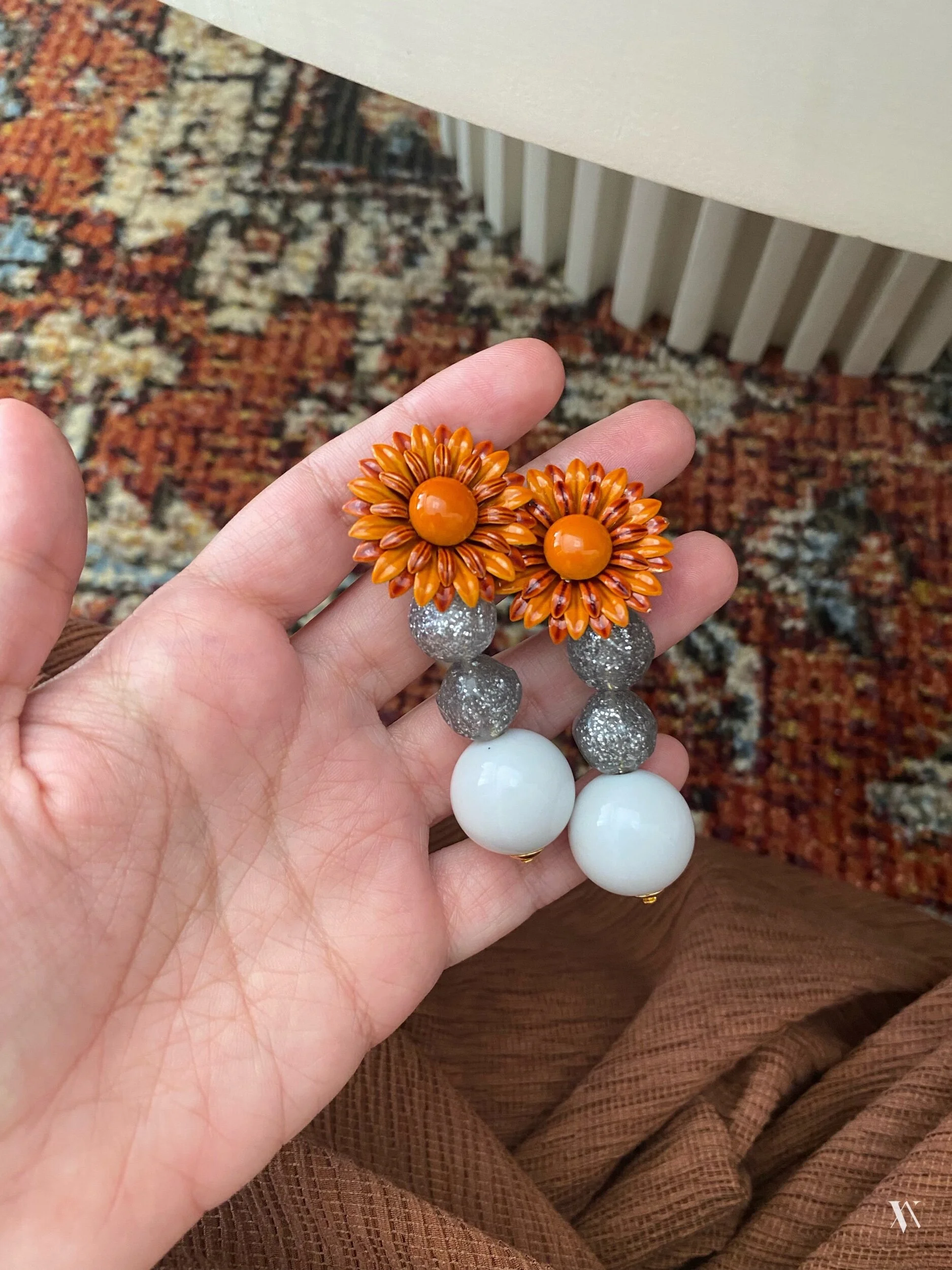 61077A3B-AD78-4651-9F60-CE7A5D2E31BD