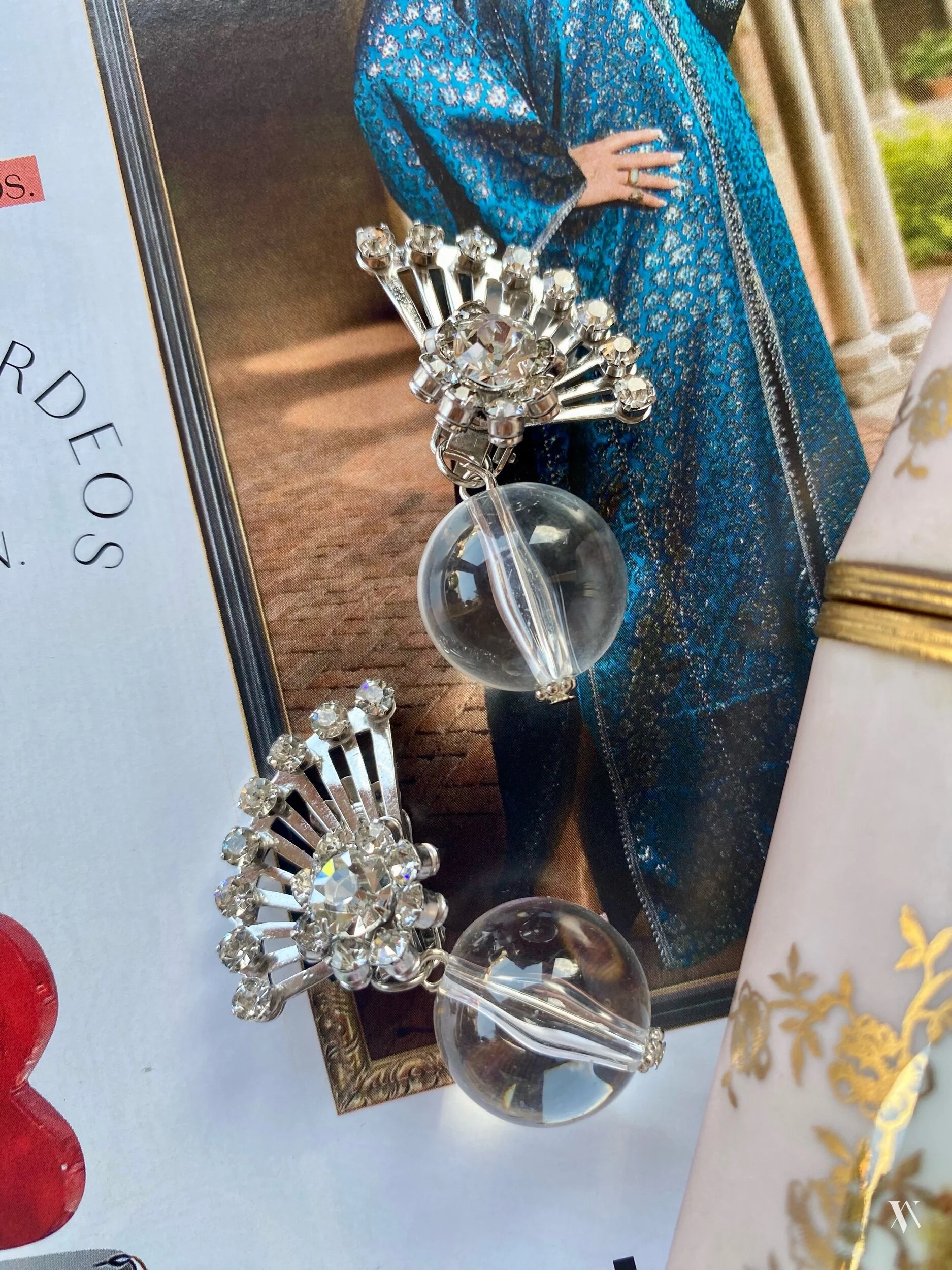 B44E93EF-F360-4543-861B-CDE4D62CBB3C