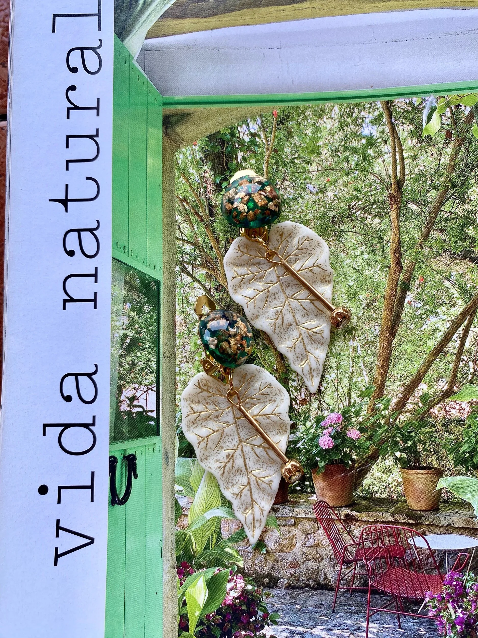 C339E0A7-A0A6-4815-B9E4-967635620A16