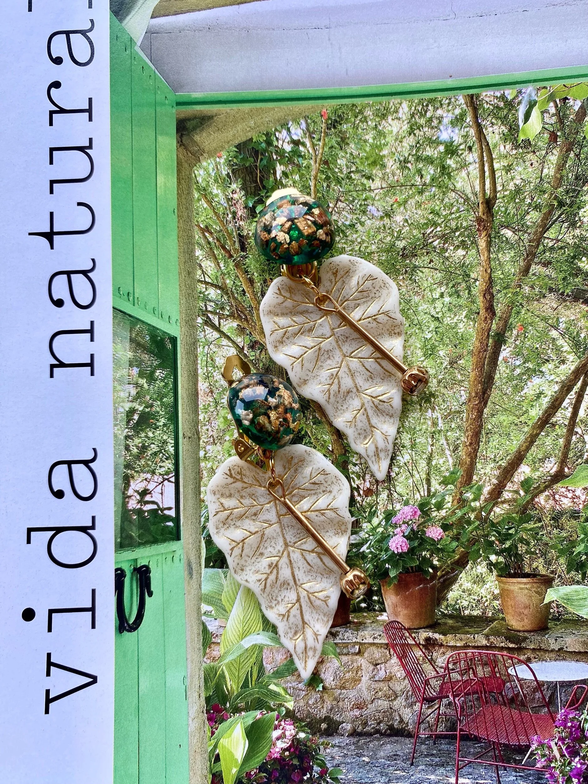 6B25E1E2-FEF9-47D1-81FD-C77C95577437