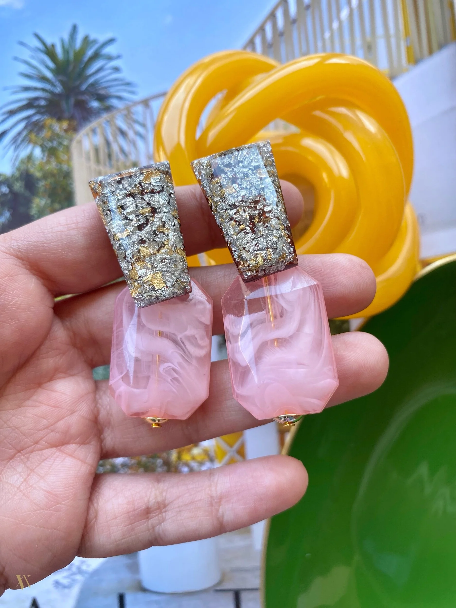 5C3D3EE7-4F3C-485D-845A-E93847BFF715