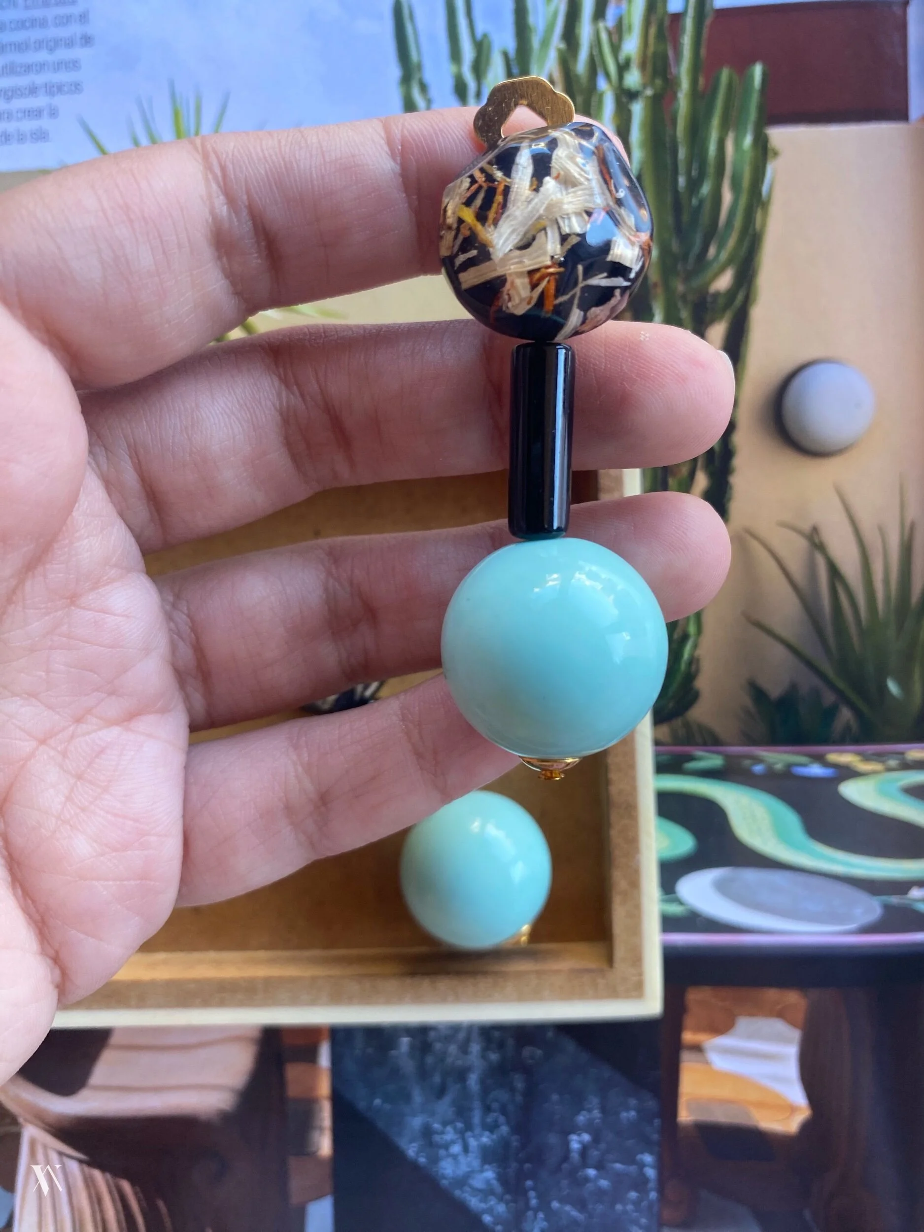 1DFE6E15-A991-4F1D-A2B4-CF3C11E2CC8A