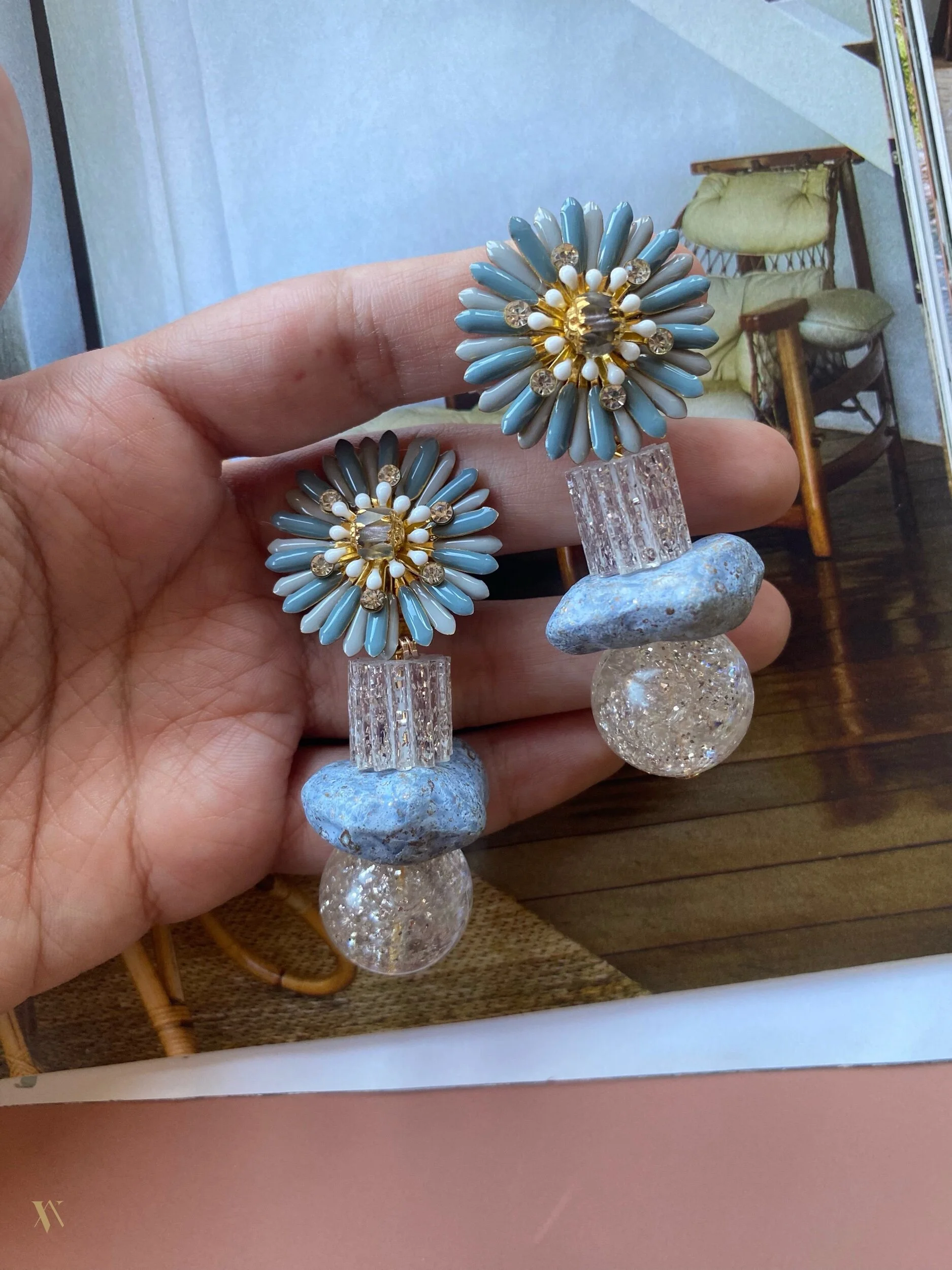 71F22F55-AC7C-4C85-81D3-30D8480C4570