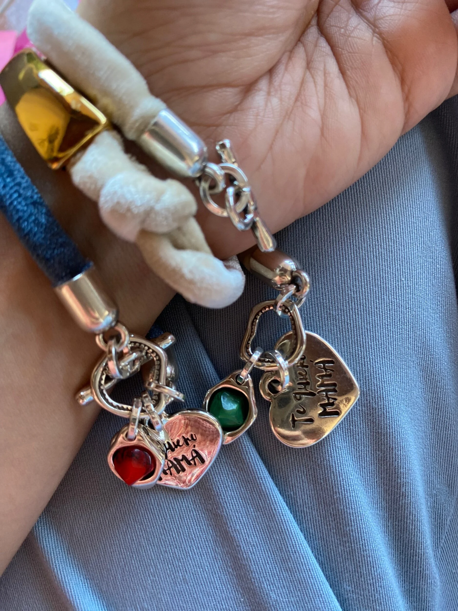 A58EDDD3-3C4B-4B22-BA39-E19002AFB15F