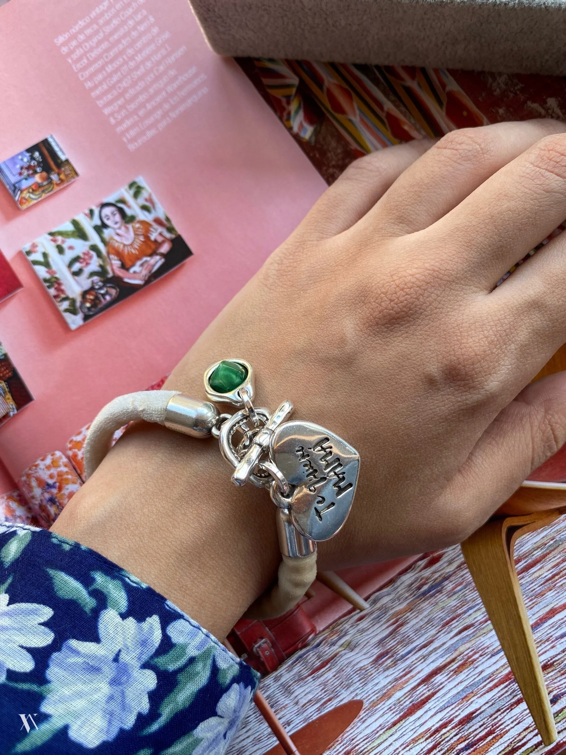 C5E35D79-5F32-4399-BFDD-C8A0A17388BF