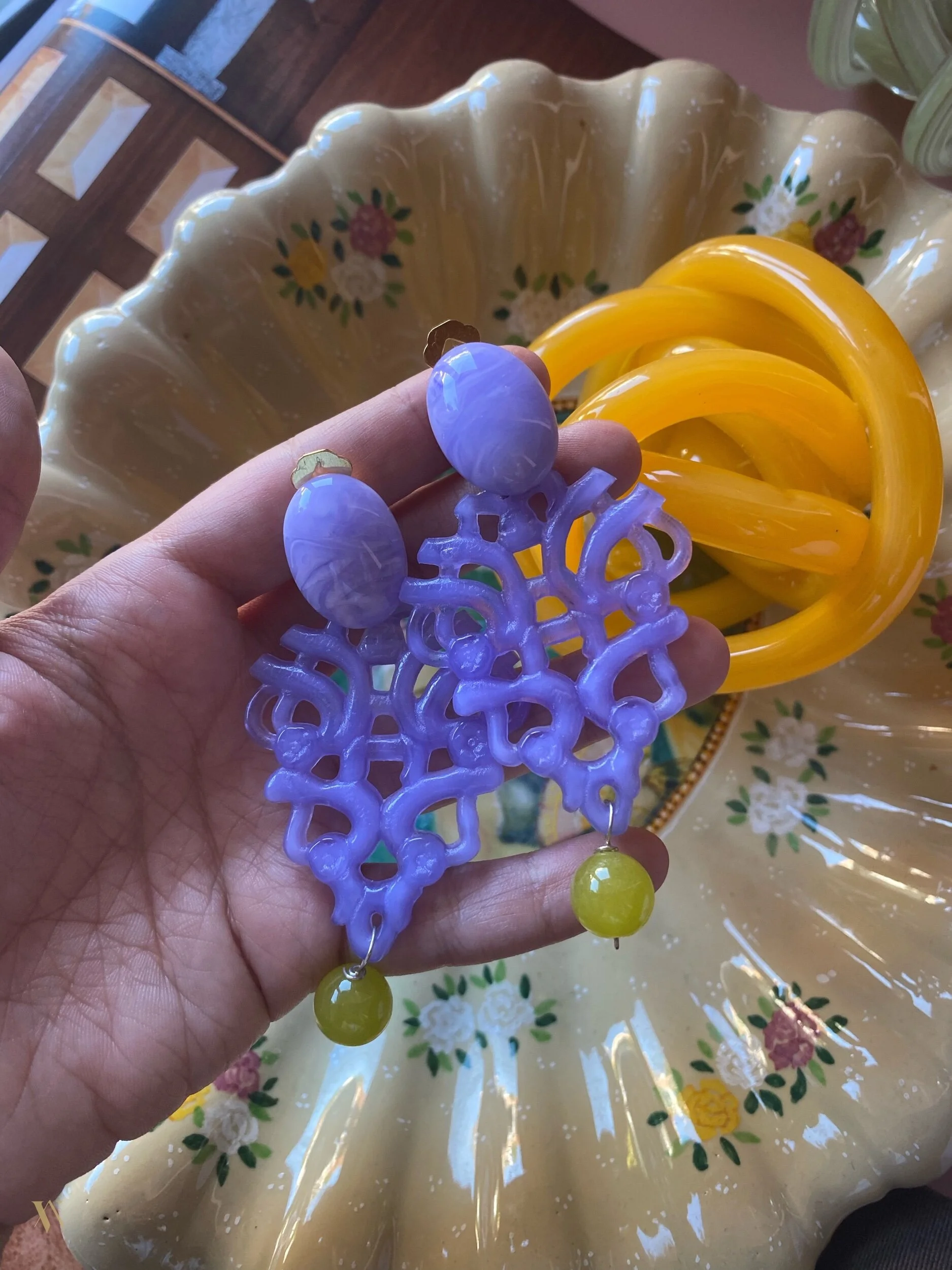 A7F51554-48E3-4B9B-BA02-03B2875370FD