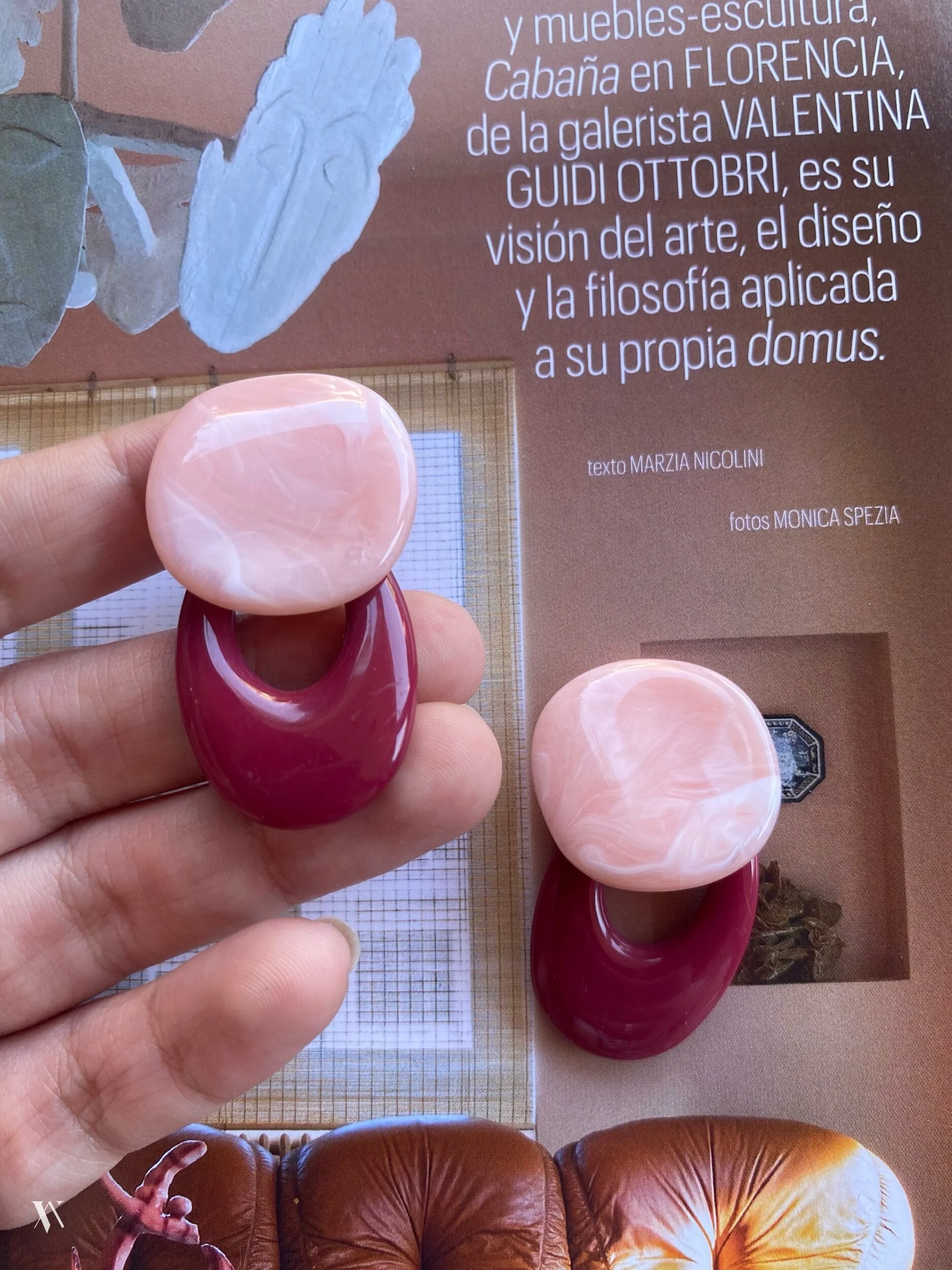 25FA3C4E-DA76-456E-86A4-0E46D79FBD31