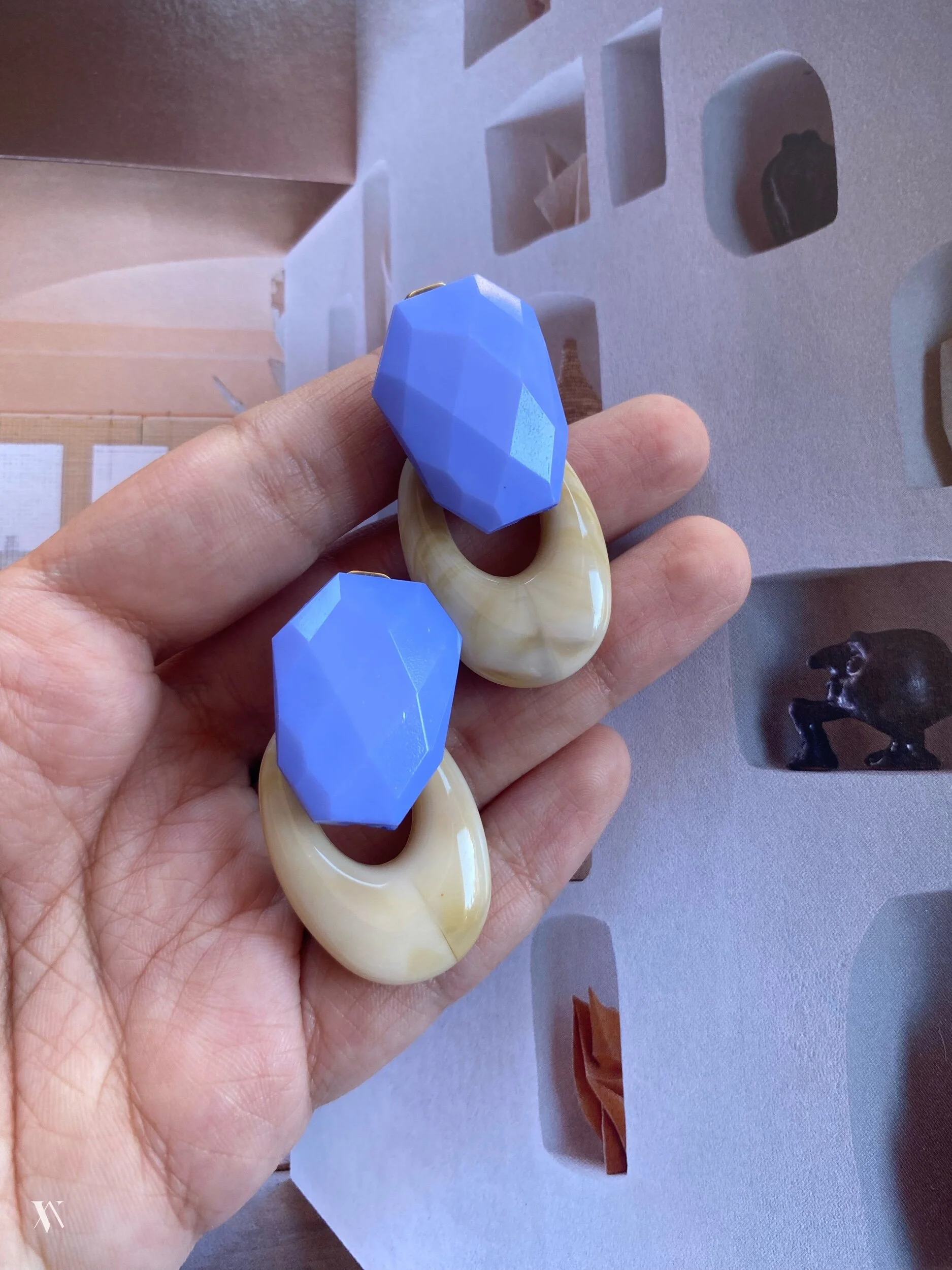 D3069144-6667-4B50-B04C-BB45737A0F68