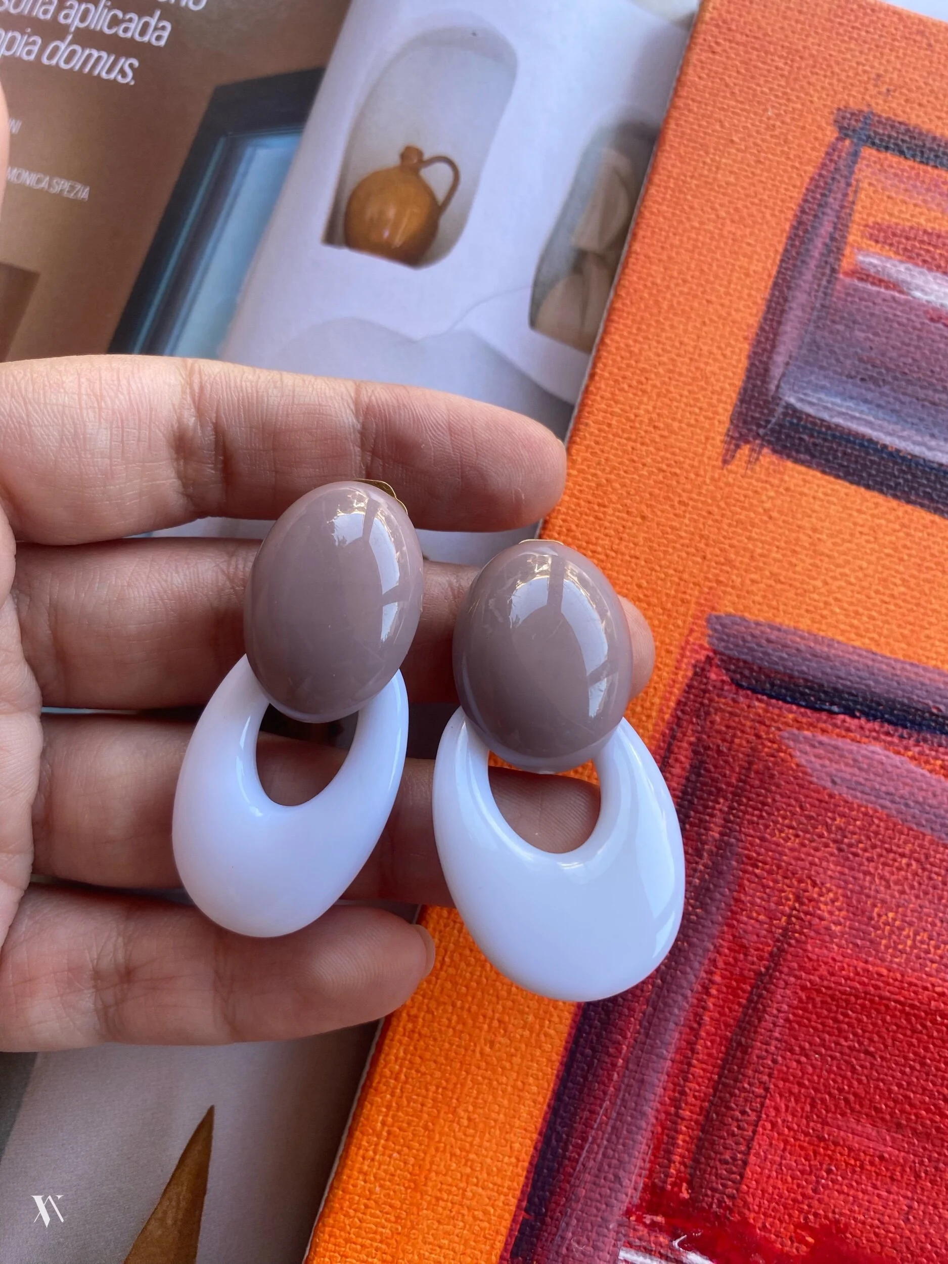 316AA0C4-204C-4D84-A09C-AF58E456BE95