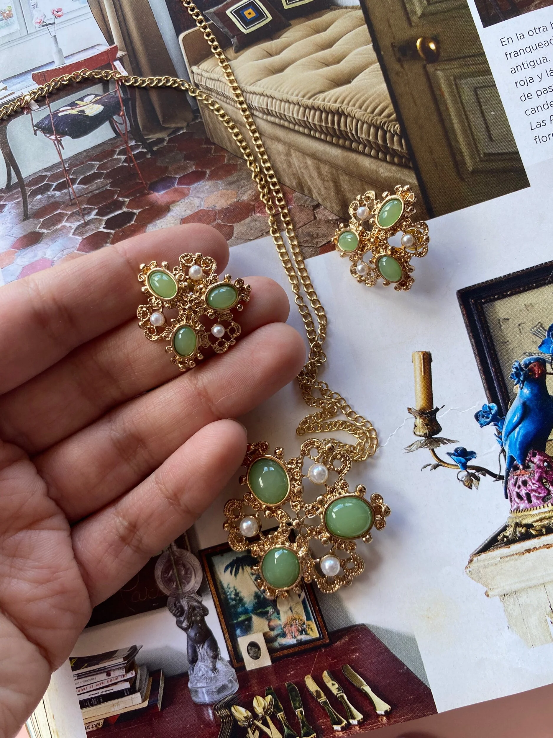 A50B7734-7ED2-44B4-A131-9A04D4AD2D19