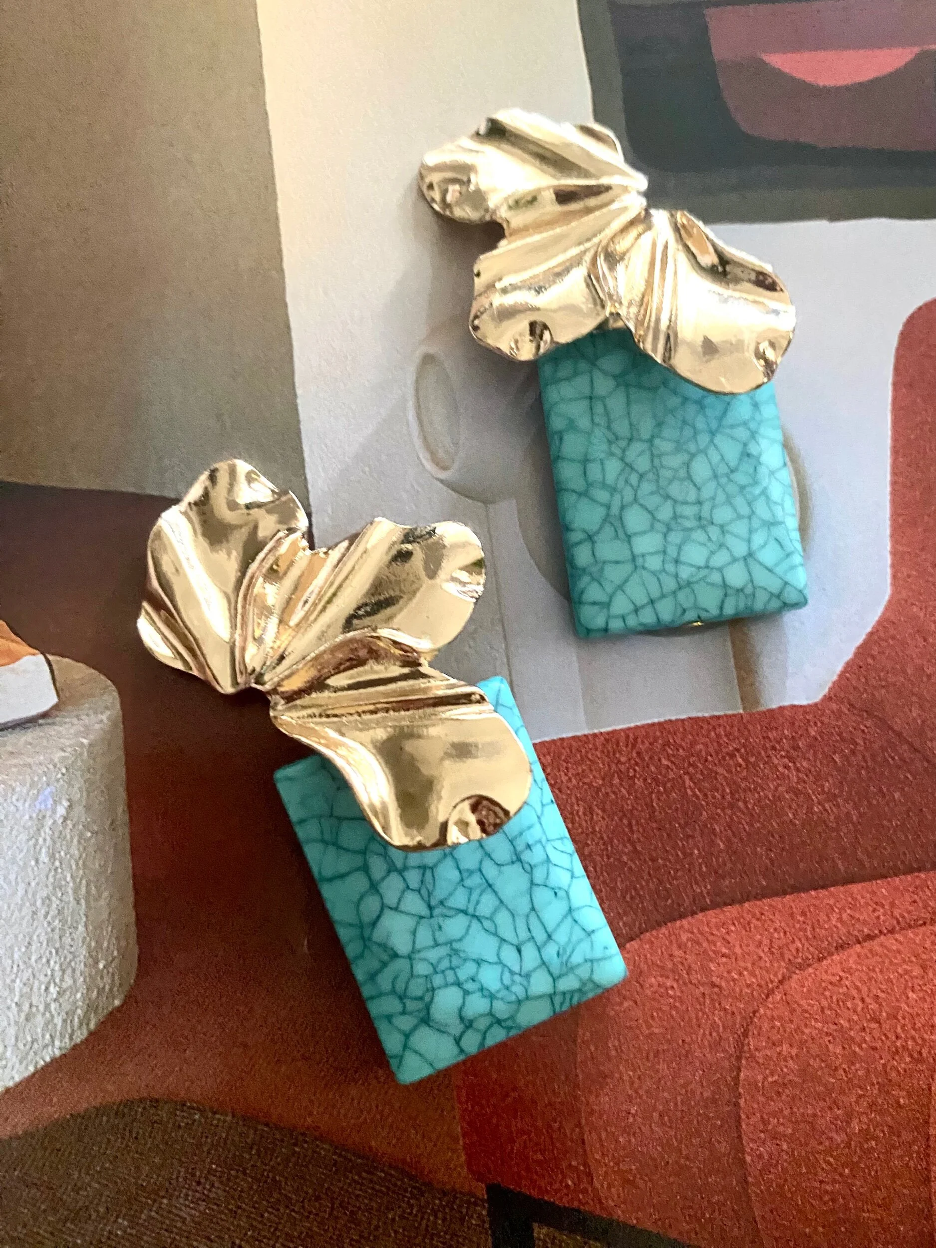 D7D385F1-B5E0-42E2-BF87-4AE31431D84C