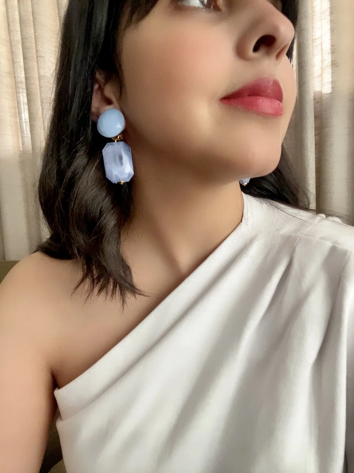 B704F66E-14DA-4826-BF69-87E9A8695D3D