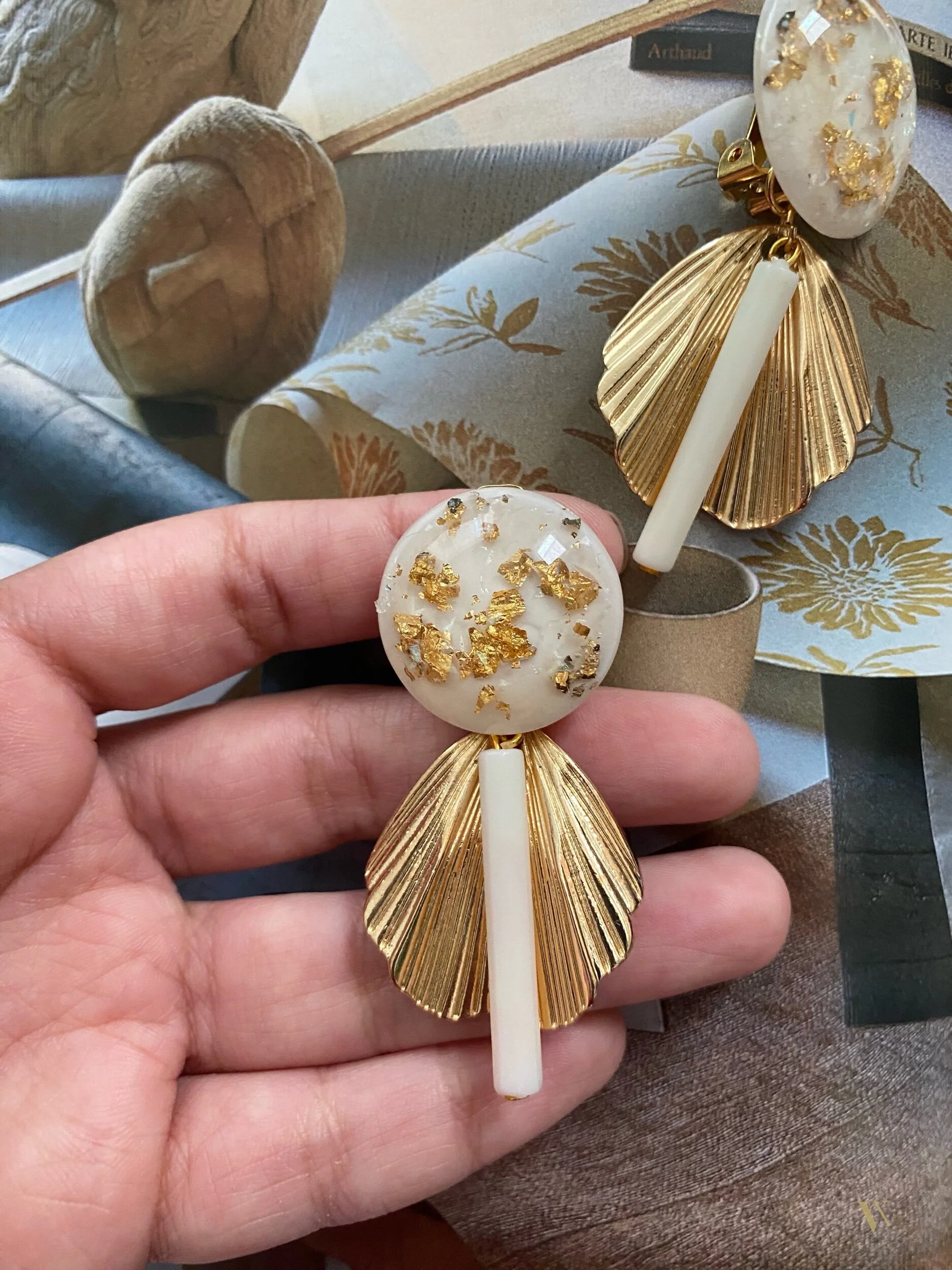 9AB5A038-0951-4F3C-BC37-001596BD71D0