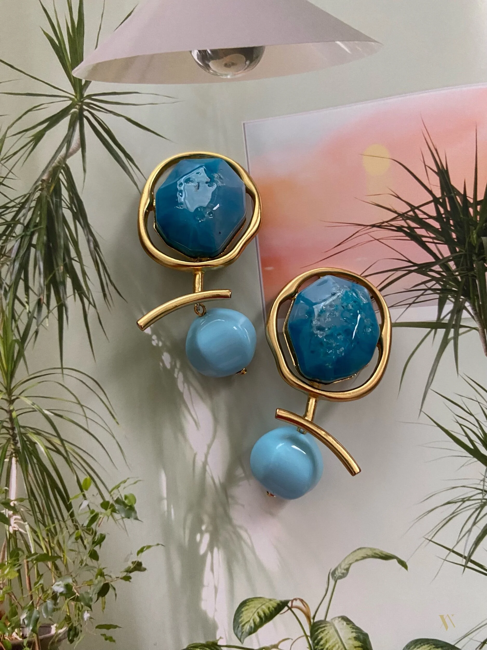 1DF250AB-53DB-4DB0-A8E3-D45C2A6C7354