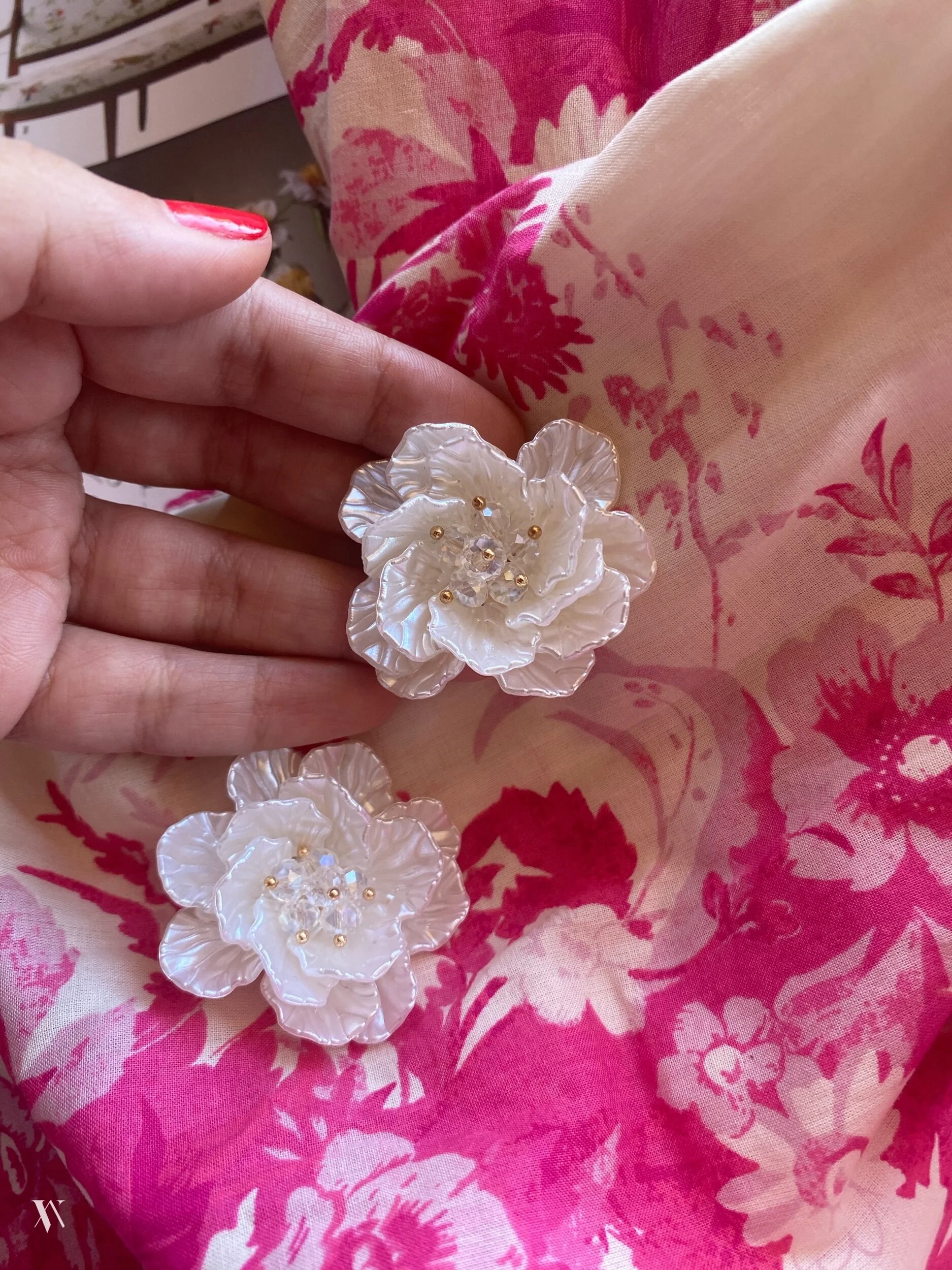 2D4B276F-71BD-46DC-B554-2E280BC38D4A