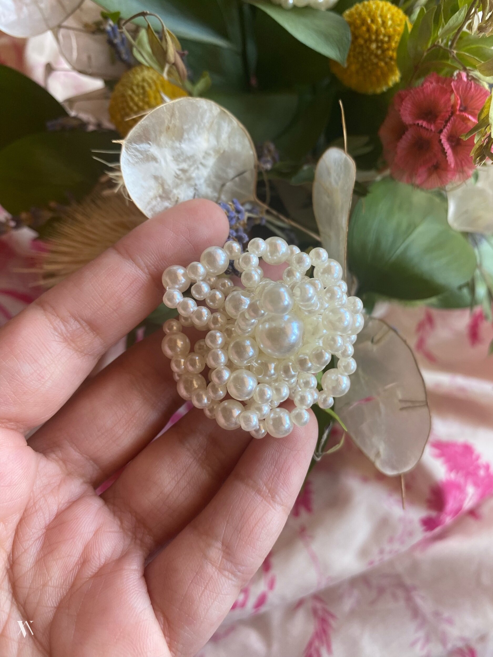 A07E65A4-8A6D-482A-AC12-0CBA4EE7FF99