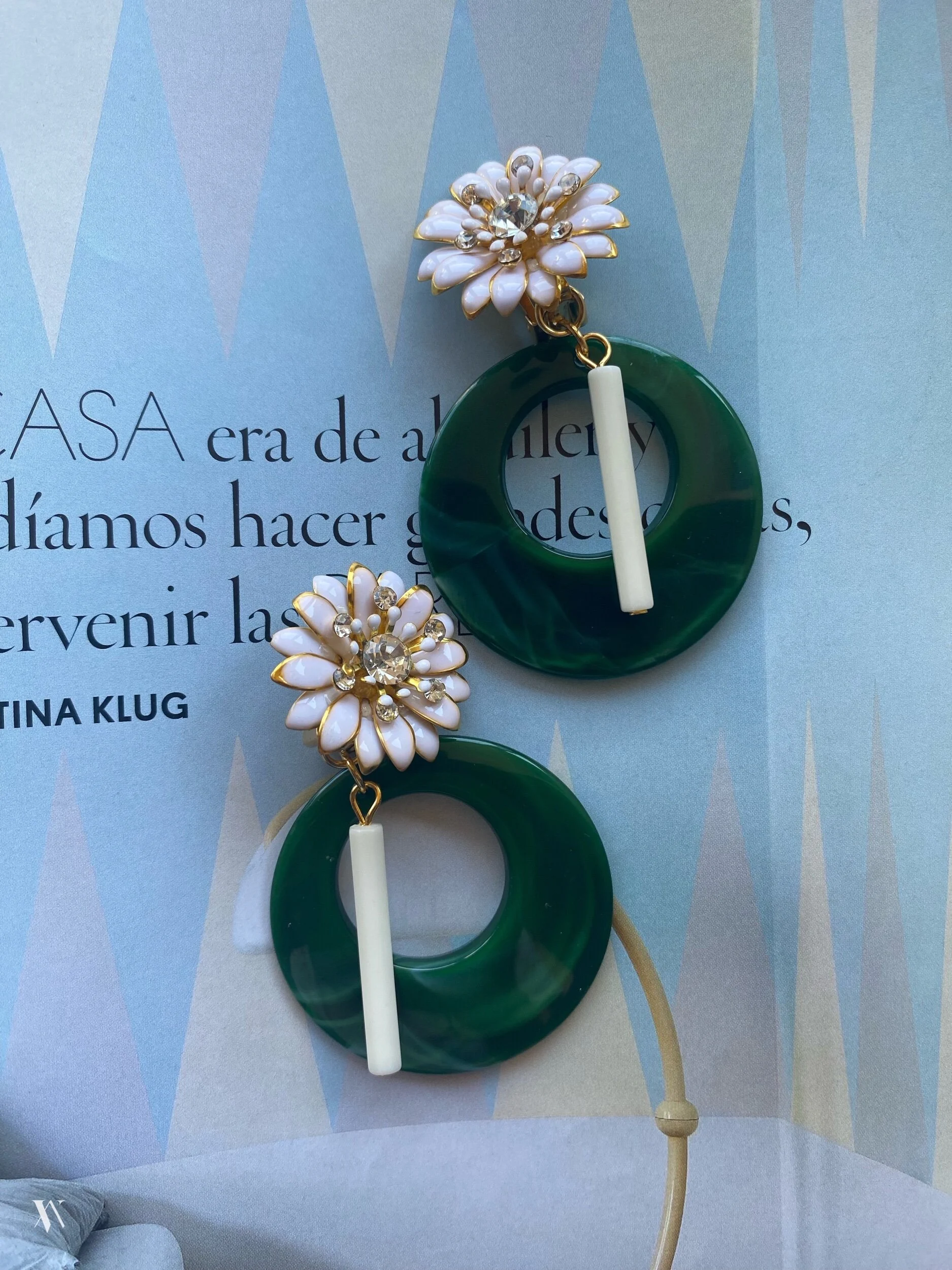 9D0CCECB-5D7B-4814-8E52-8156697E2149